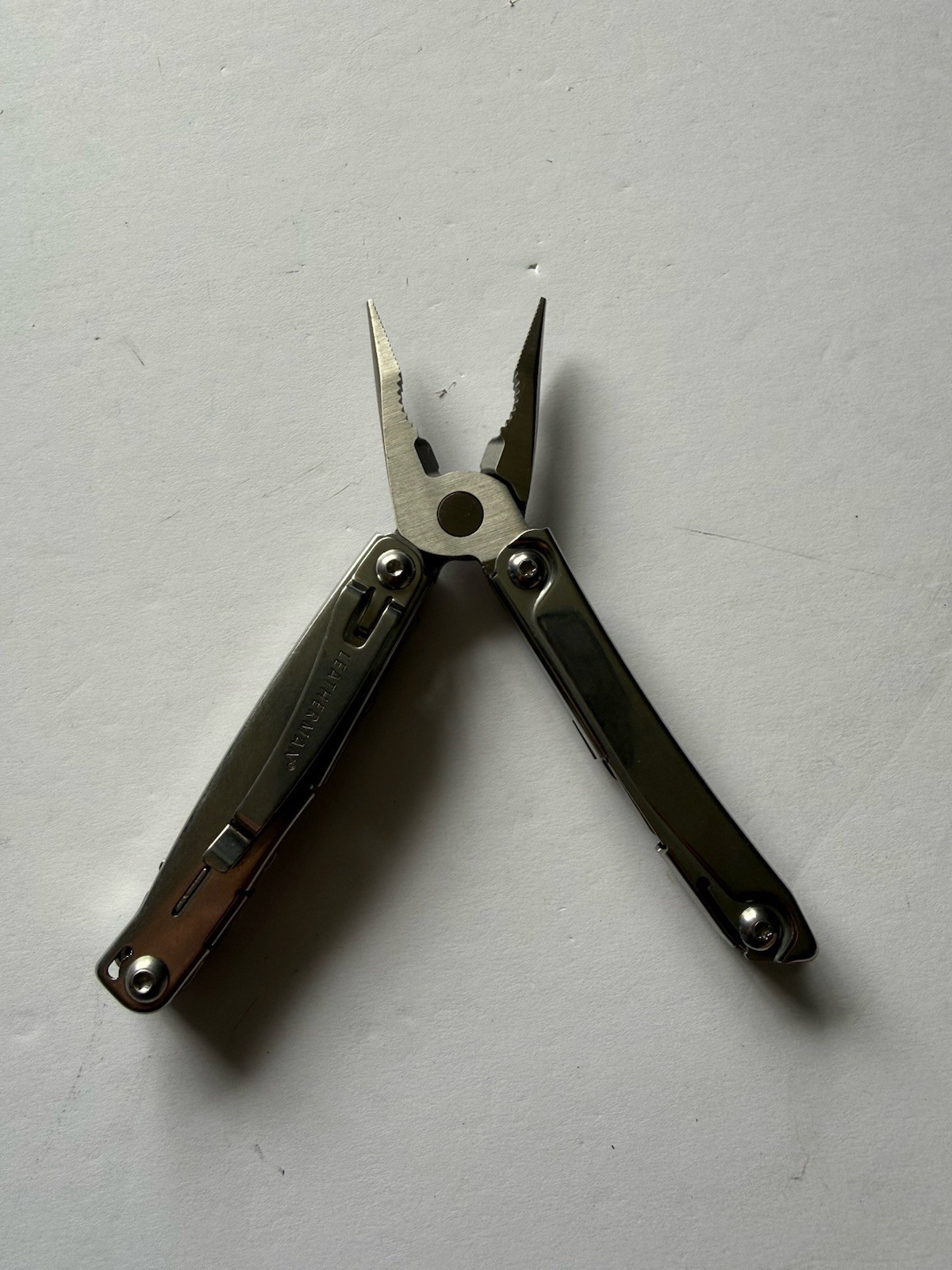 Leatherman Bolster Multi-Tool 12 Function Pliers Knife FAST SHIPPING