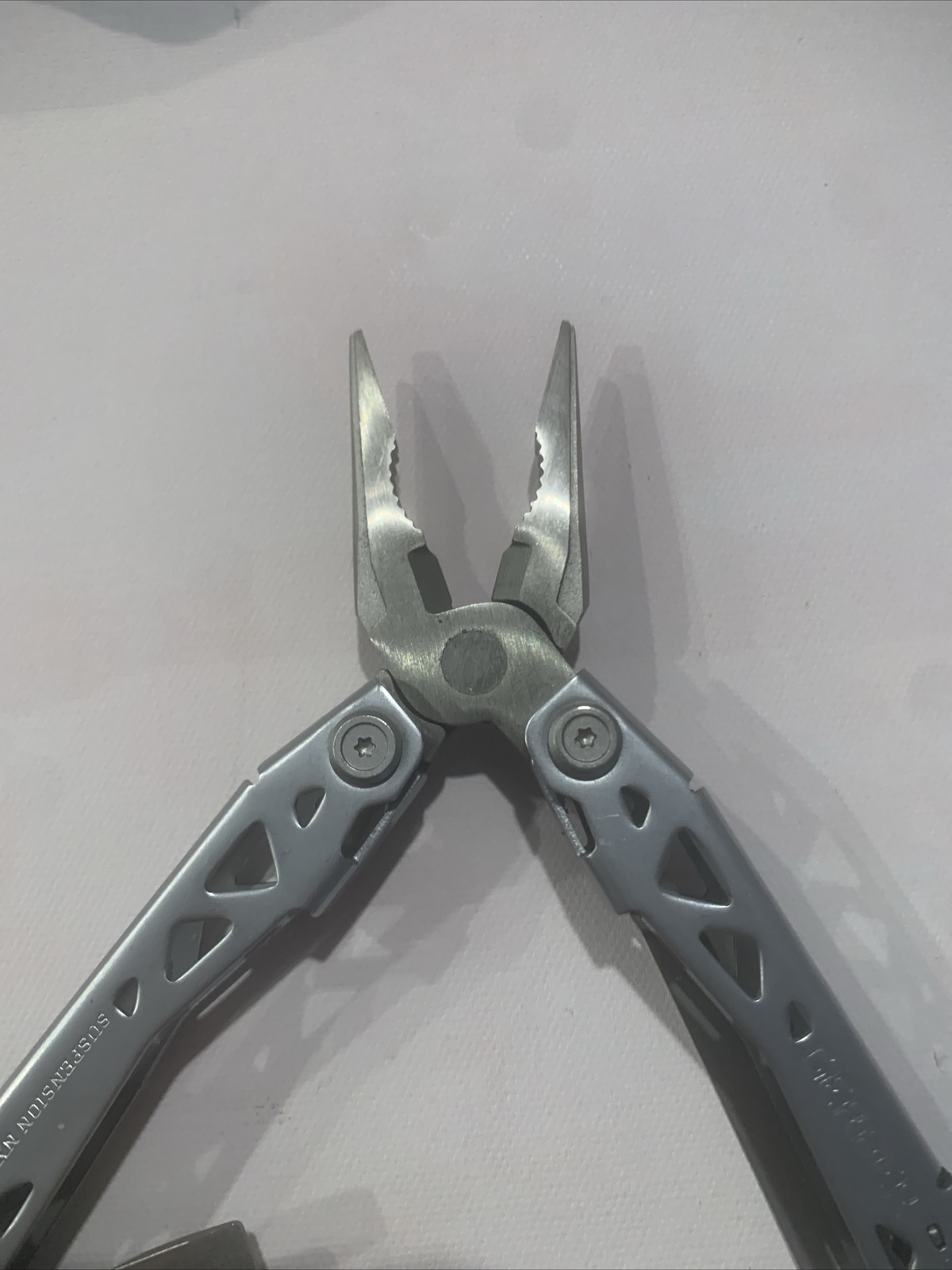 Gerber Suspension NXT 15-in-1 Multi-Tool with Pocket Clip in Excellent Condition