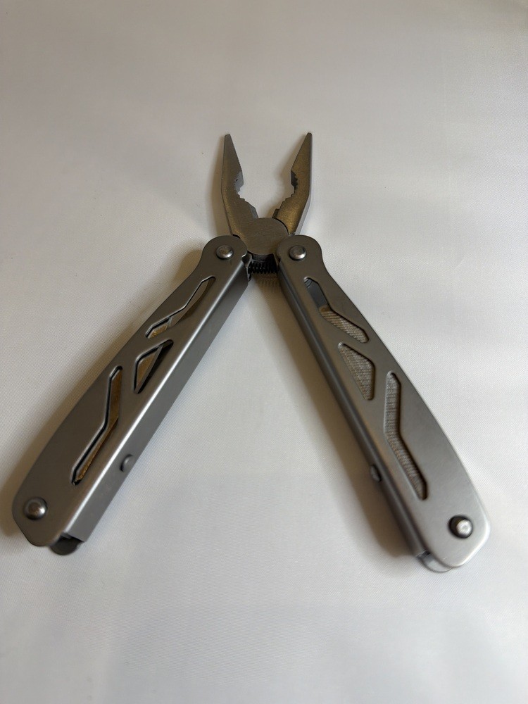 OZARK TRAIL MULTI-TOOL