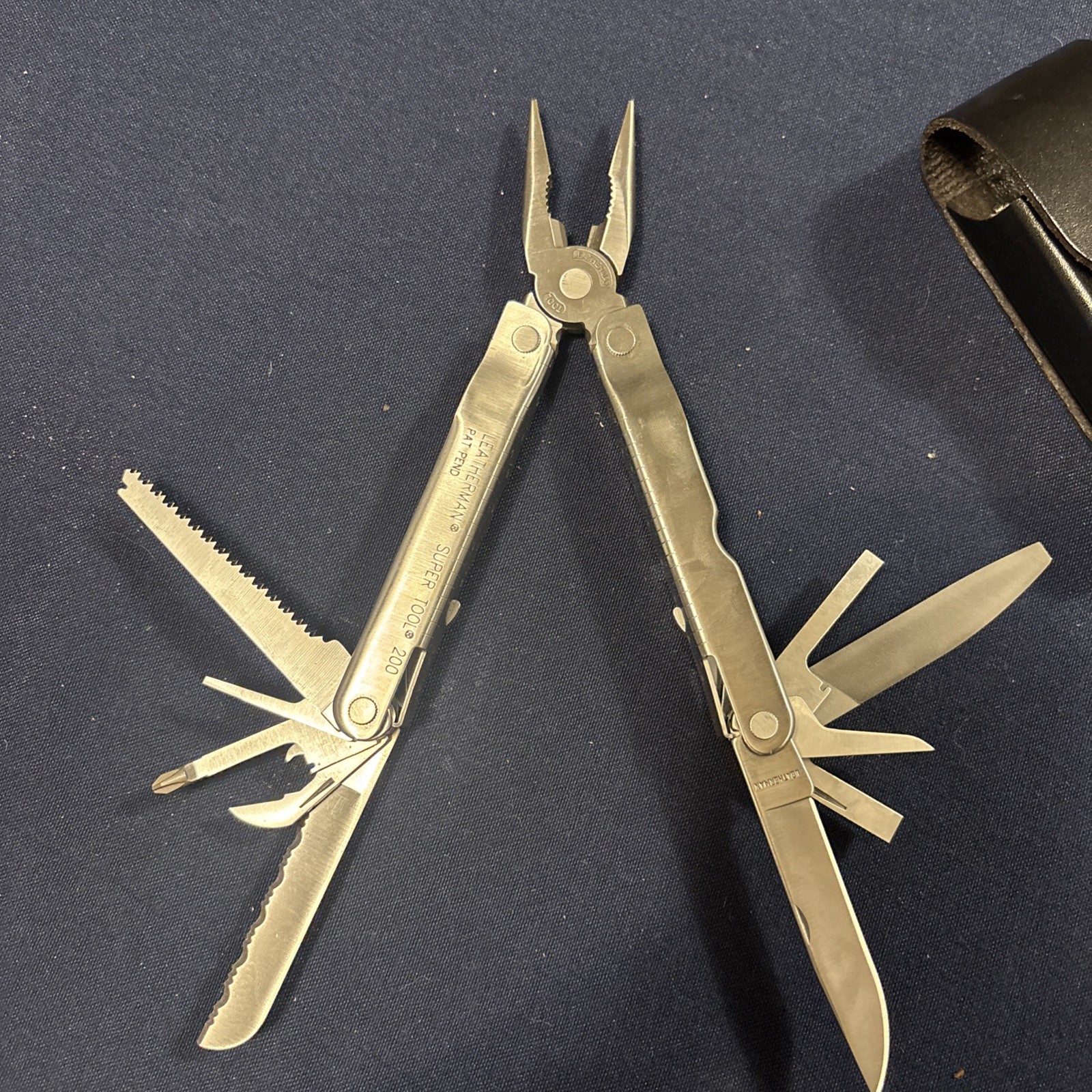 Leatherman Tool PST w/Leather Sheath Multi-tool Knife 04/96 – (PST II Tool Set)
