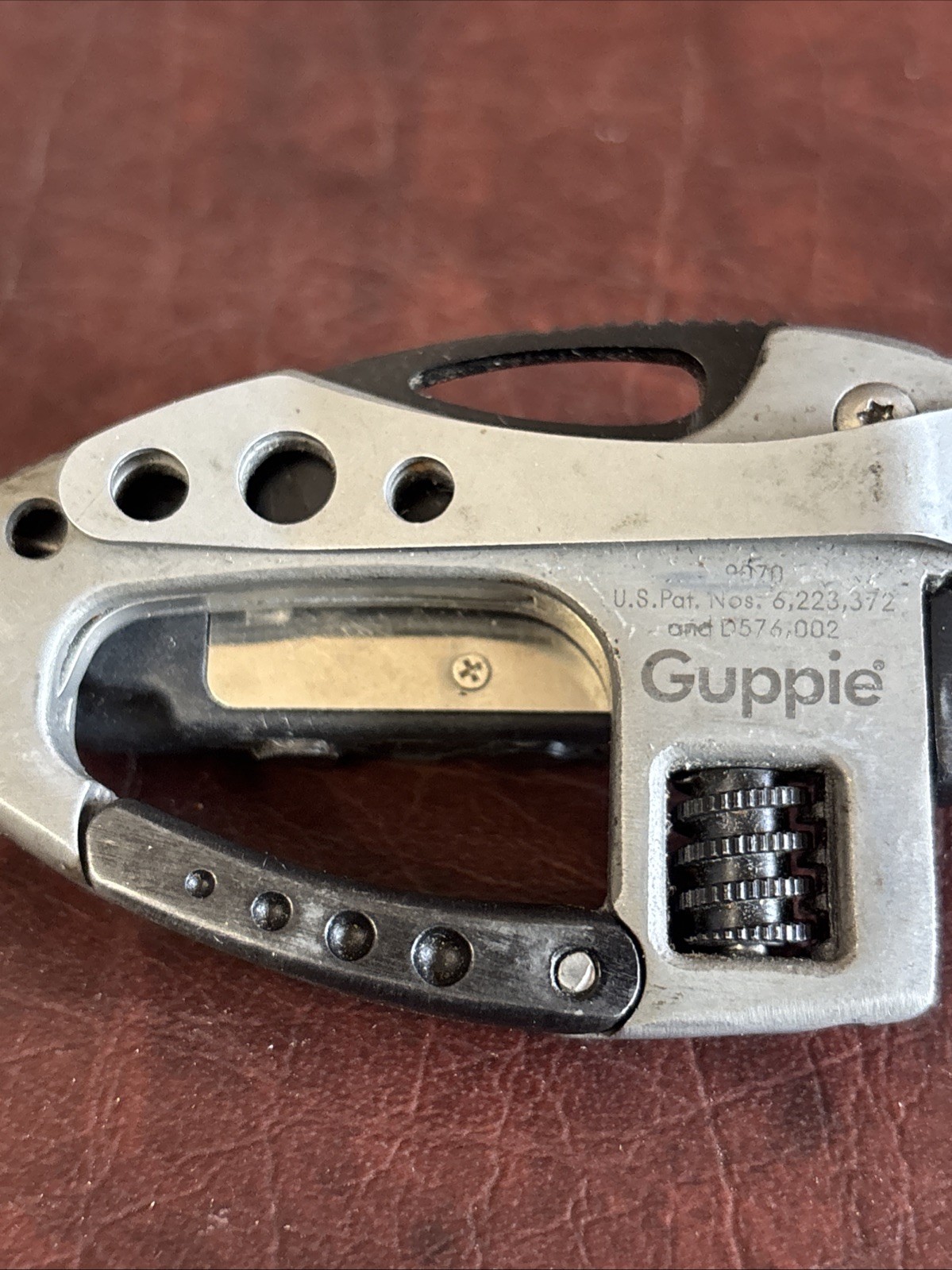 CRKT Knife/Multi-Tool Guppie Gray/Black w/8 Tools & LED Flashlight & Belt Clip
