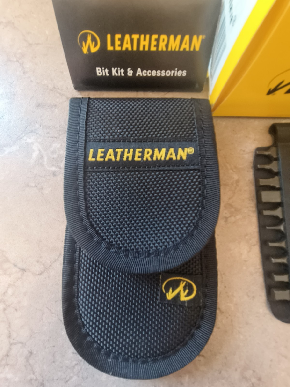 Leatherman Skeletool CX Onyx 833129 Mutli-Tool/Bit Kit/Nylon Sheath 934860