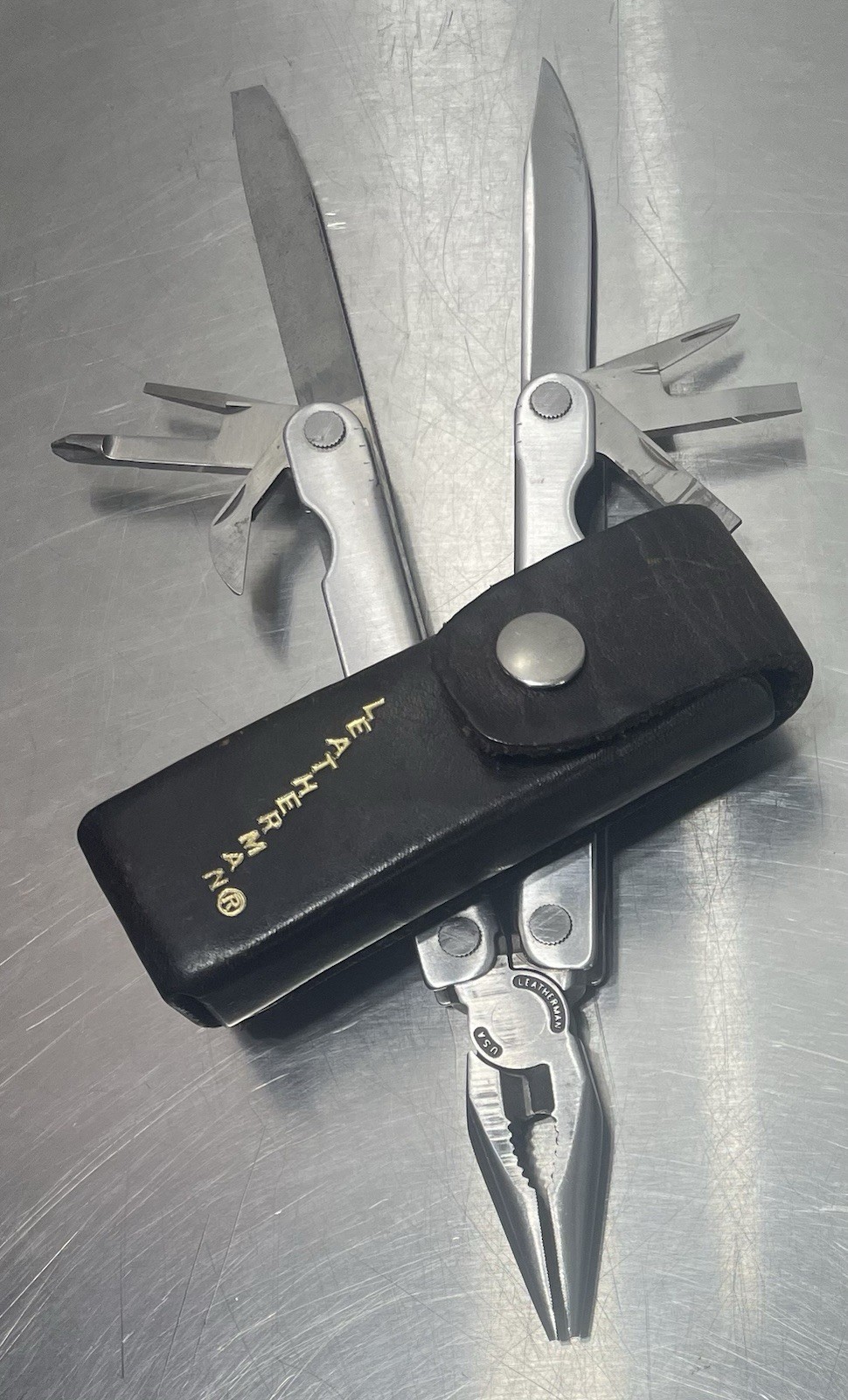 Vintage Original Leatherman Pocket Survival Tool PST ll Multi-Tool with Case