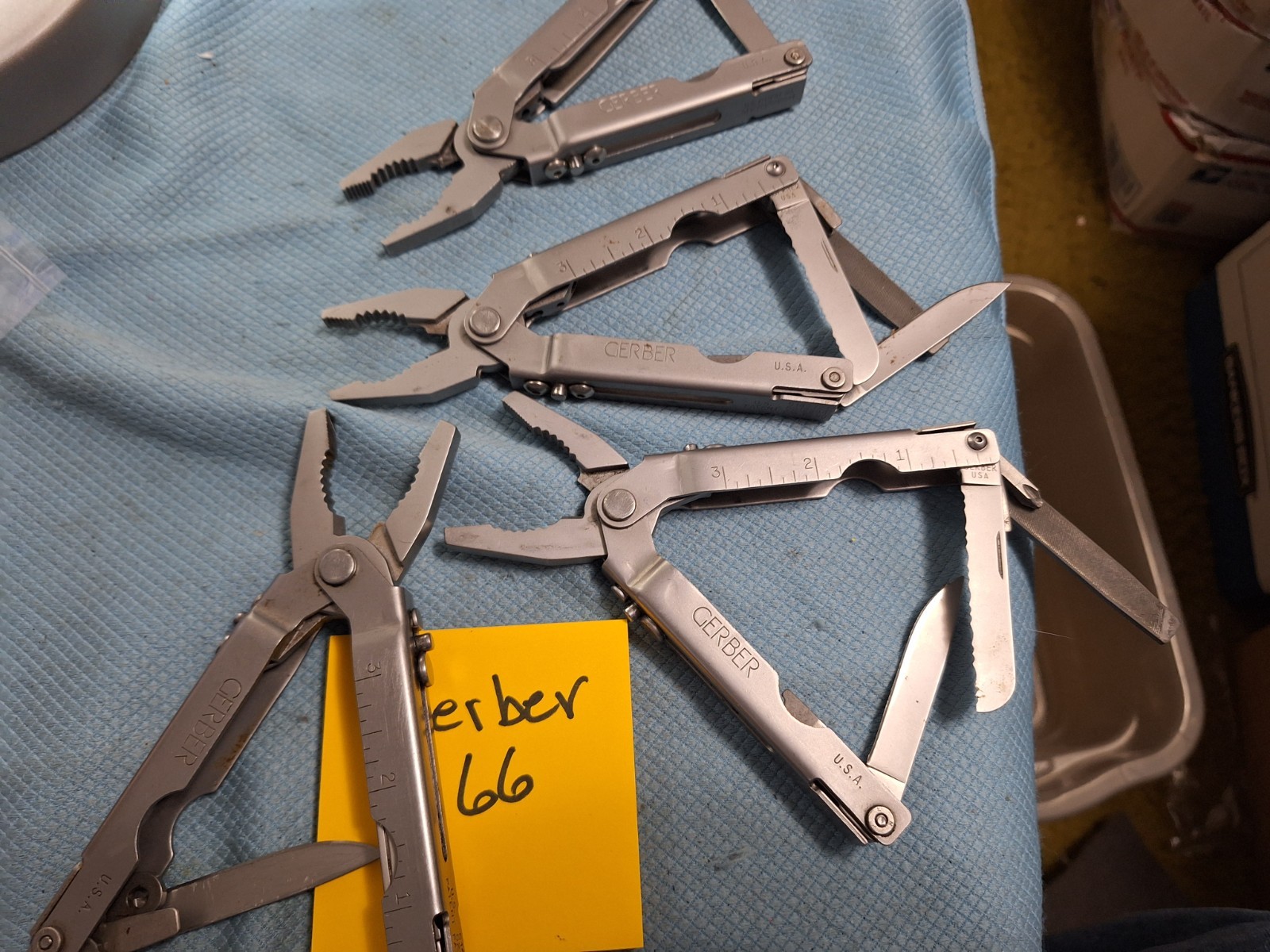 4 VINTAGE GERBER Multi Tools U.S.A. collectors Loc GERBER 66