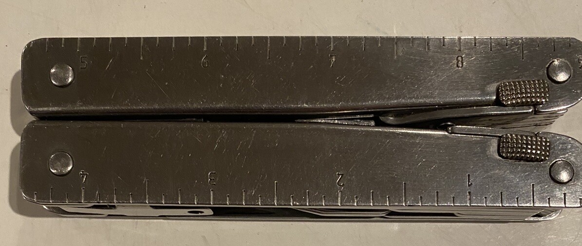 Vintage Very Rare 1997 VICTORINOX SWISS ARMY Multi-Tool,Silver,12 Tools, 56936