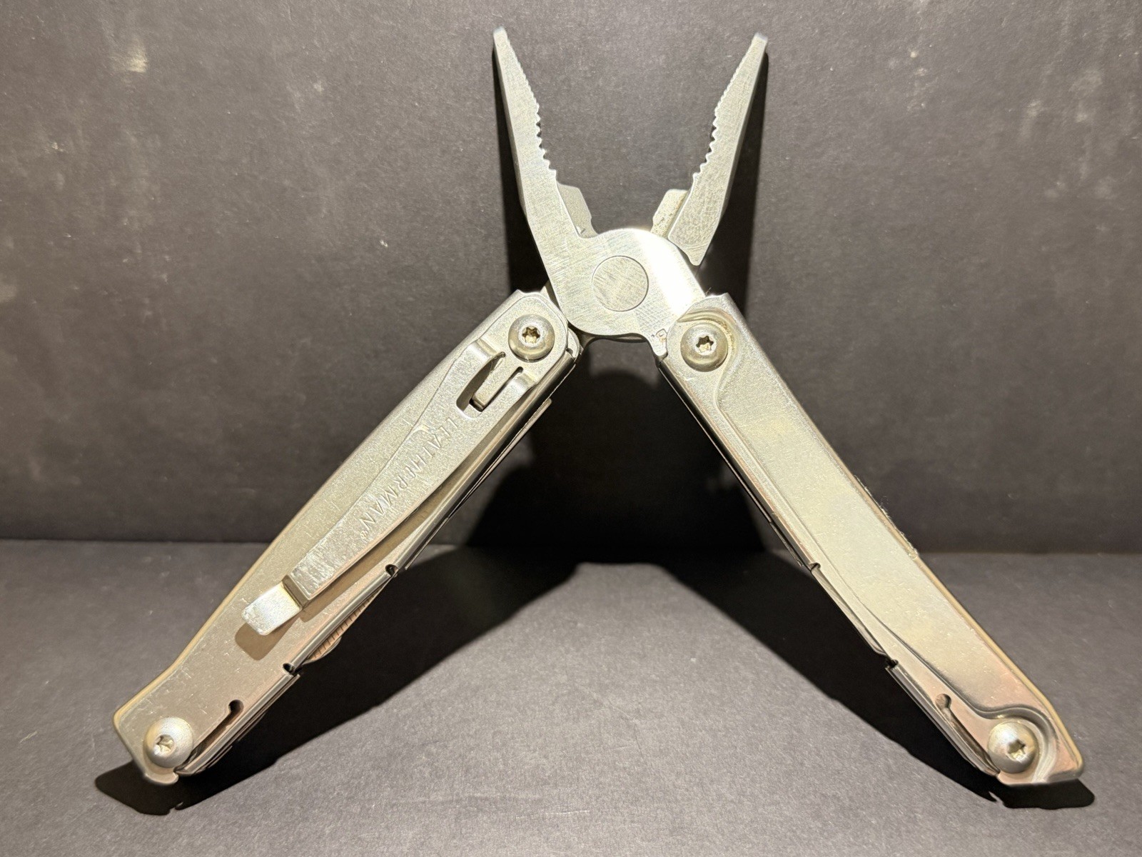 Leatherman Rev Multi-Tool