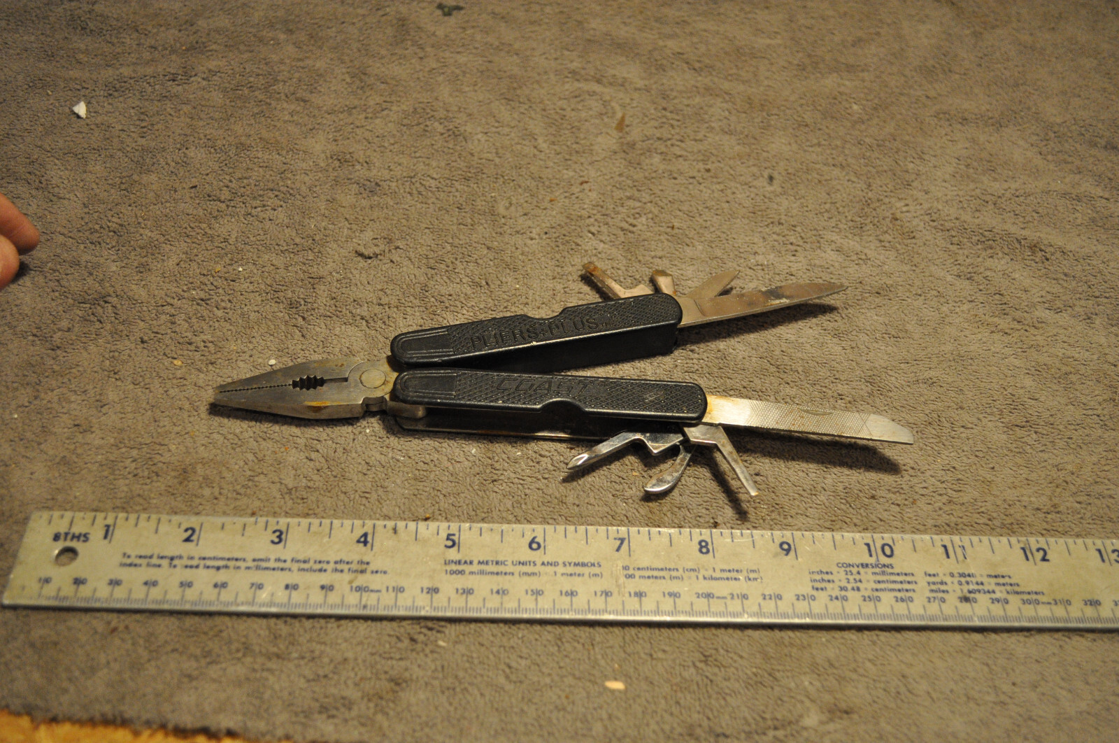 COAST THE ORIGINAL PLIERS PLUS 12 IN 1 Folding Pocket Knife Multitool very used