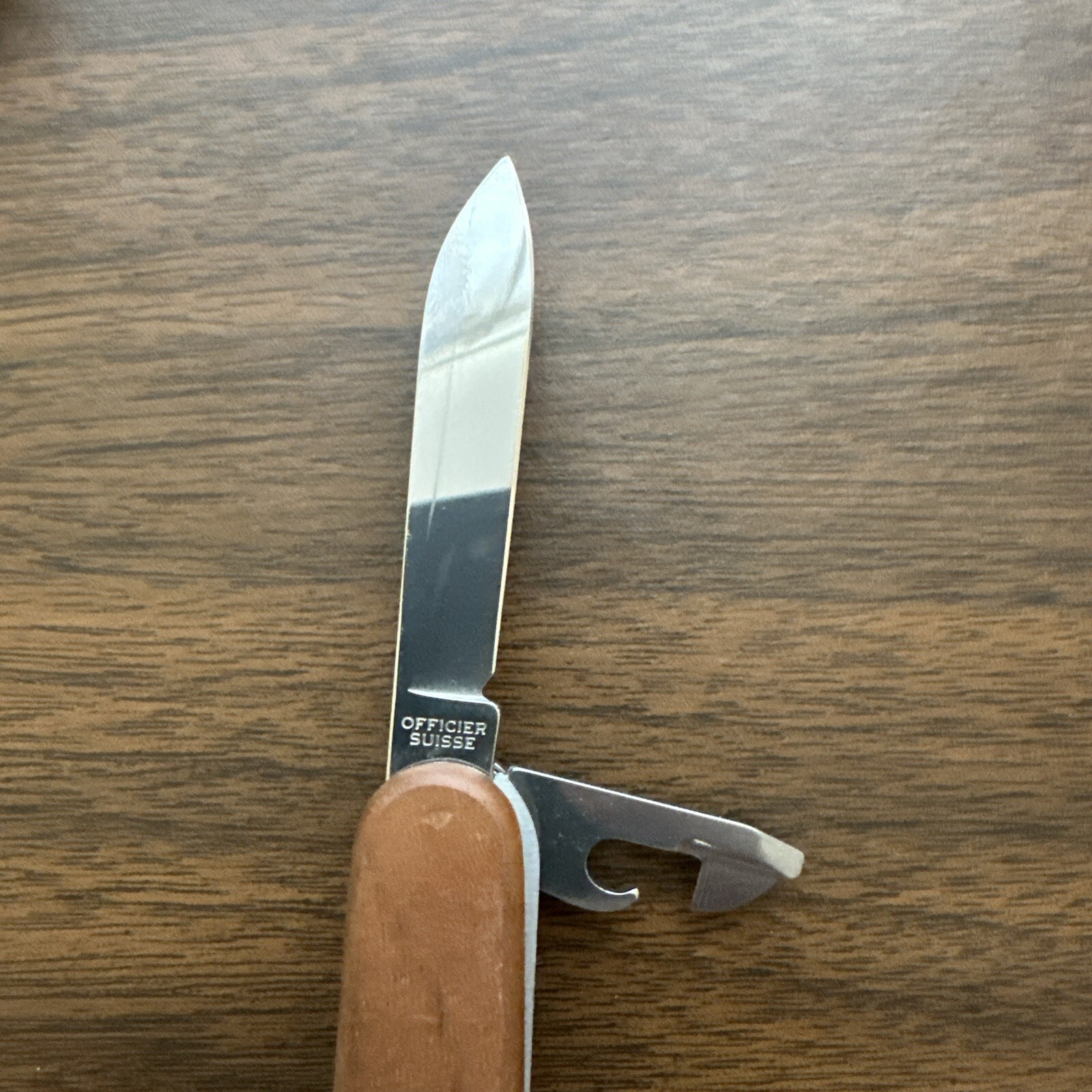 Victorinox Huntsman Wood Swiss Army Knife with Walnut scales- hunt, fish, camp