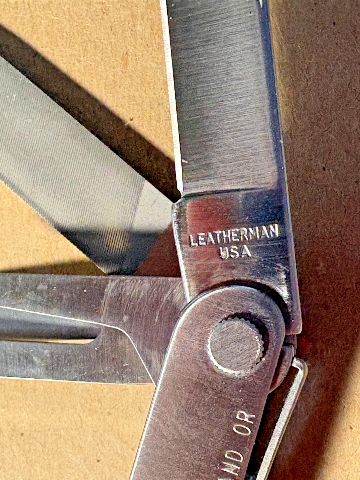Vintage Leatherman Super Tool 08/99 w/Leather Sheath