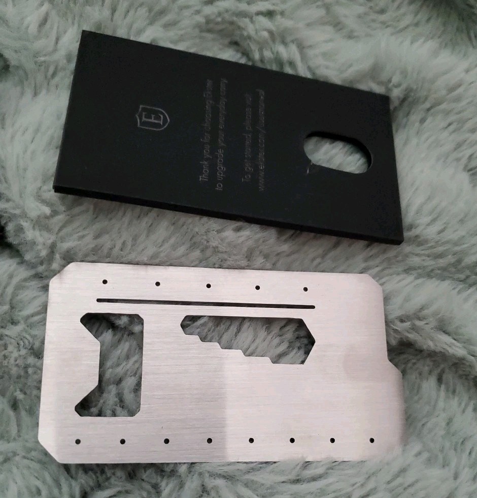 EKSTER WALLET TOOL CARD 8 IN 1 – 304 STAINLESS STEEL