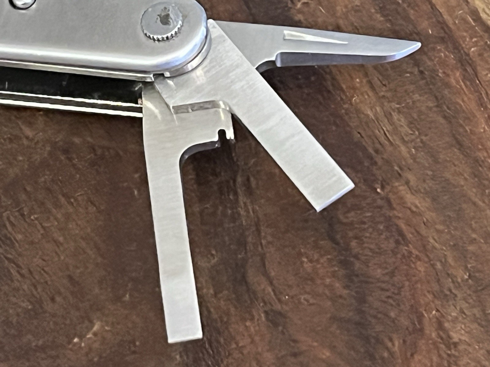 Retired 2005 Leatherman Super Tool 200 Multitool SUPER NICE!!! w/New Sheath