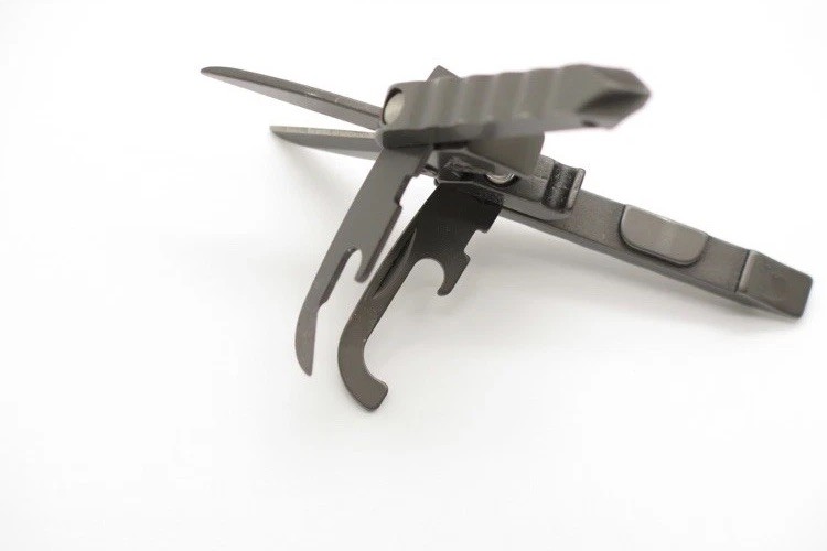 Vtg 2000s Gerber Solstice 2.37″Stainless Steel Multi Tool FoldingPocket Knife