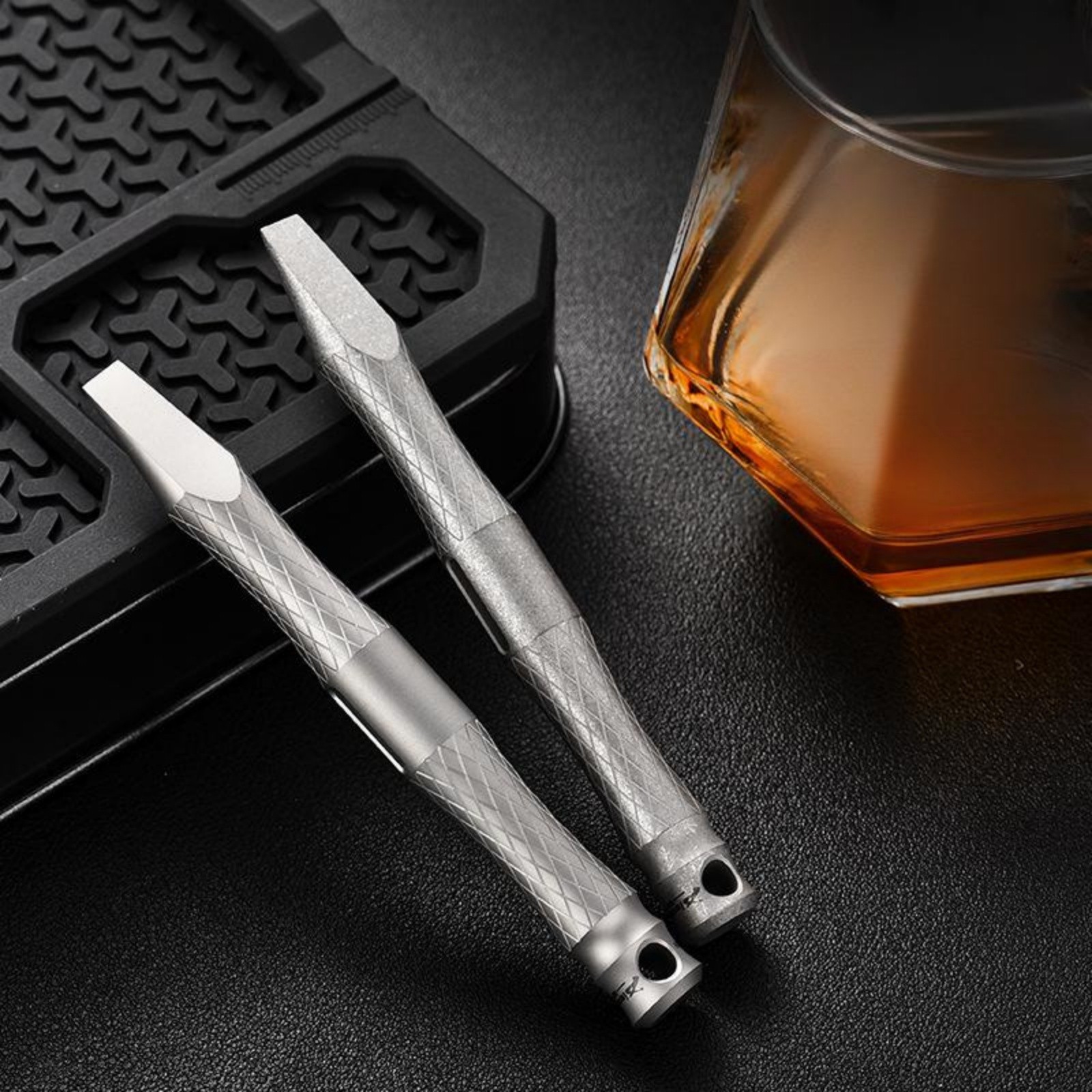 EDC Pry Bar Multi-Tool Stick Outdoor Camping Survival Tool Titanium Alloy