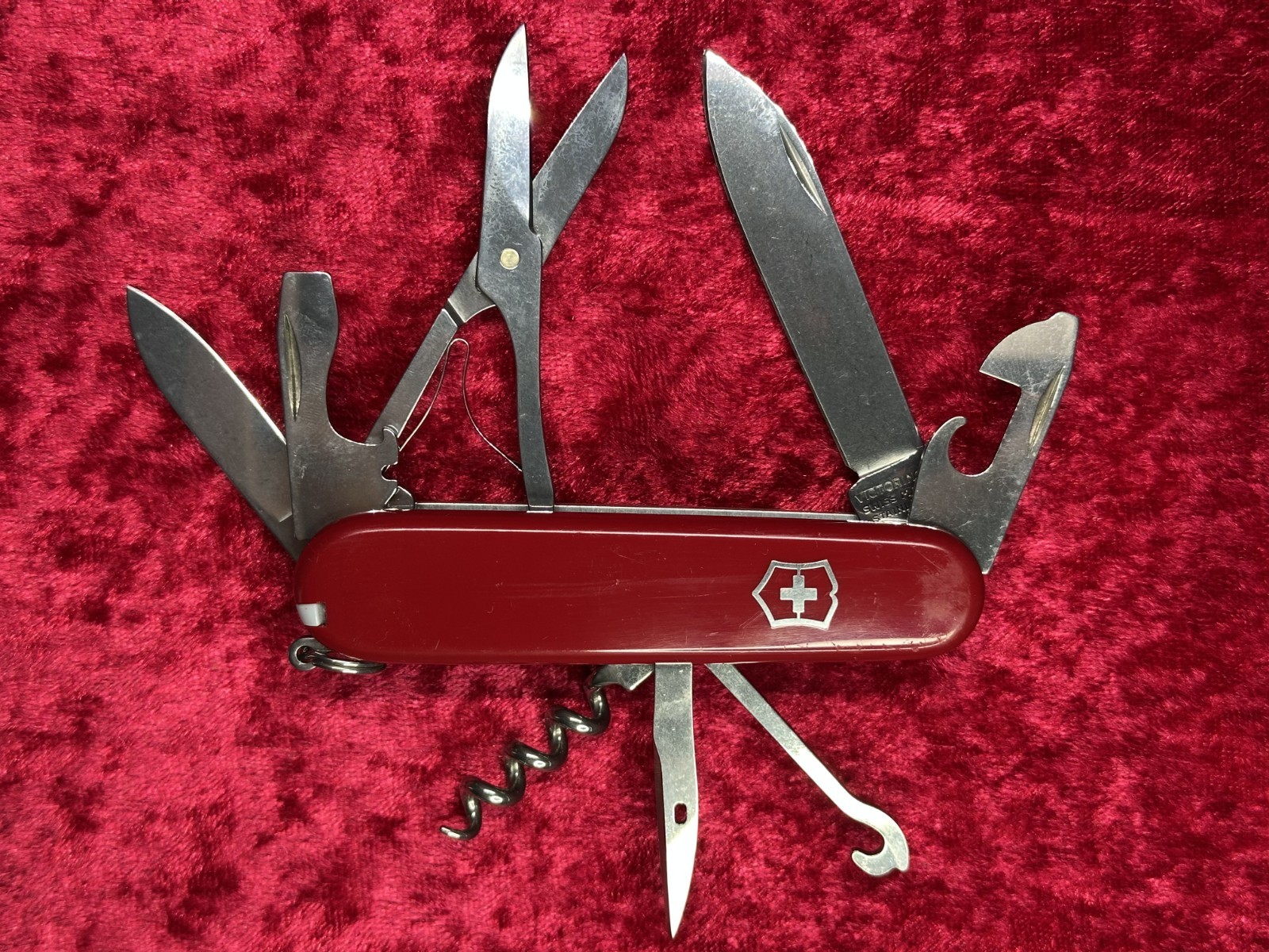 Victorinox Climber Red Swiss Army Knife 11 Tool 3 Layer Random Pick (183)