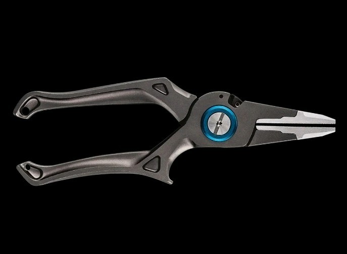 NEW GERBER “Magniplier” Saltwater 7.5″ Pliers With SALT RX. 31-003556.