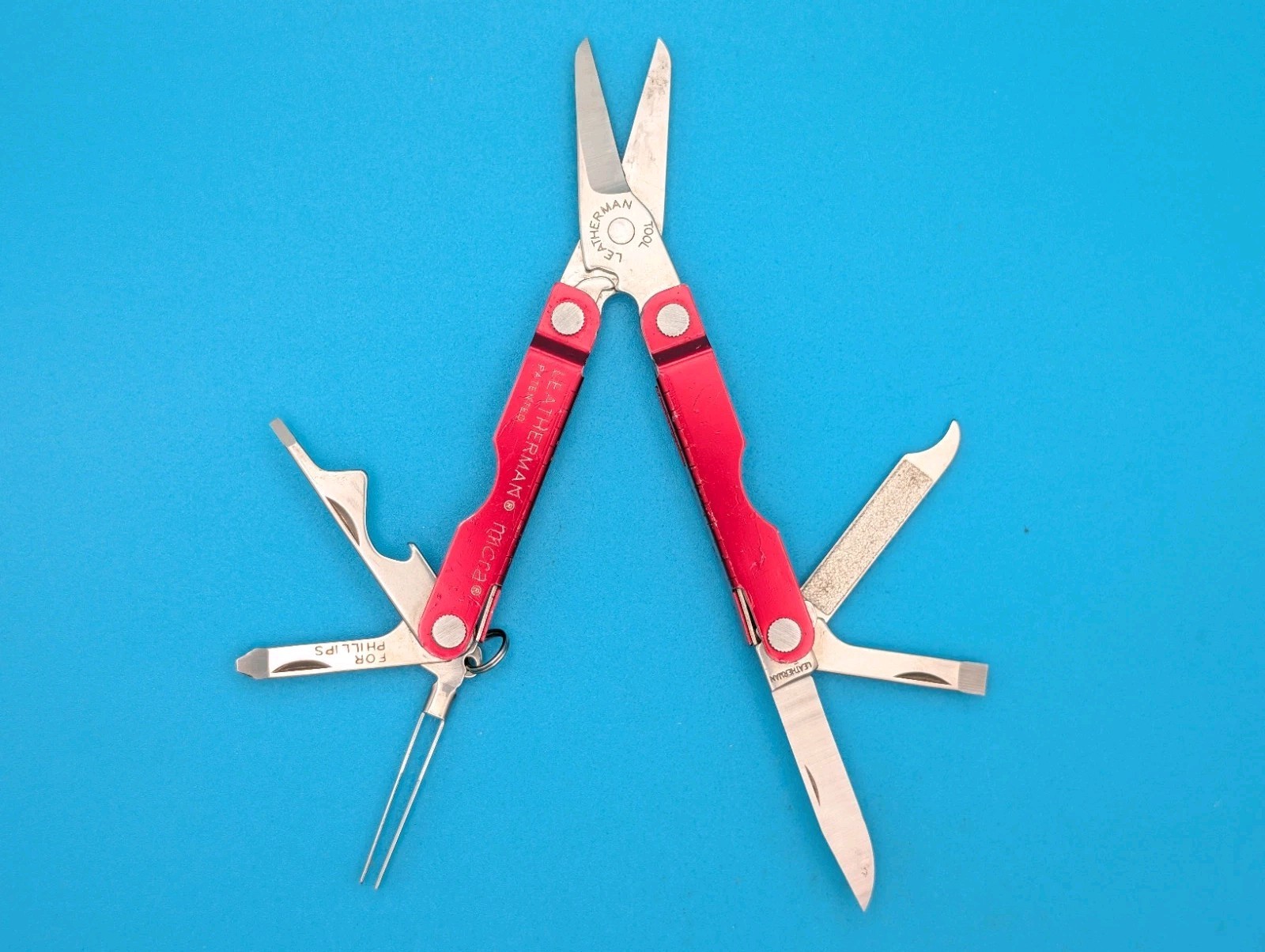 Leatherman Micra Multi-Tool, Knife, Scissors, Key Ring, Red!