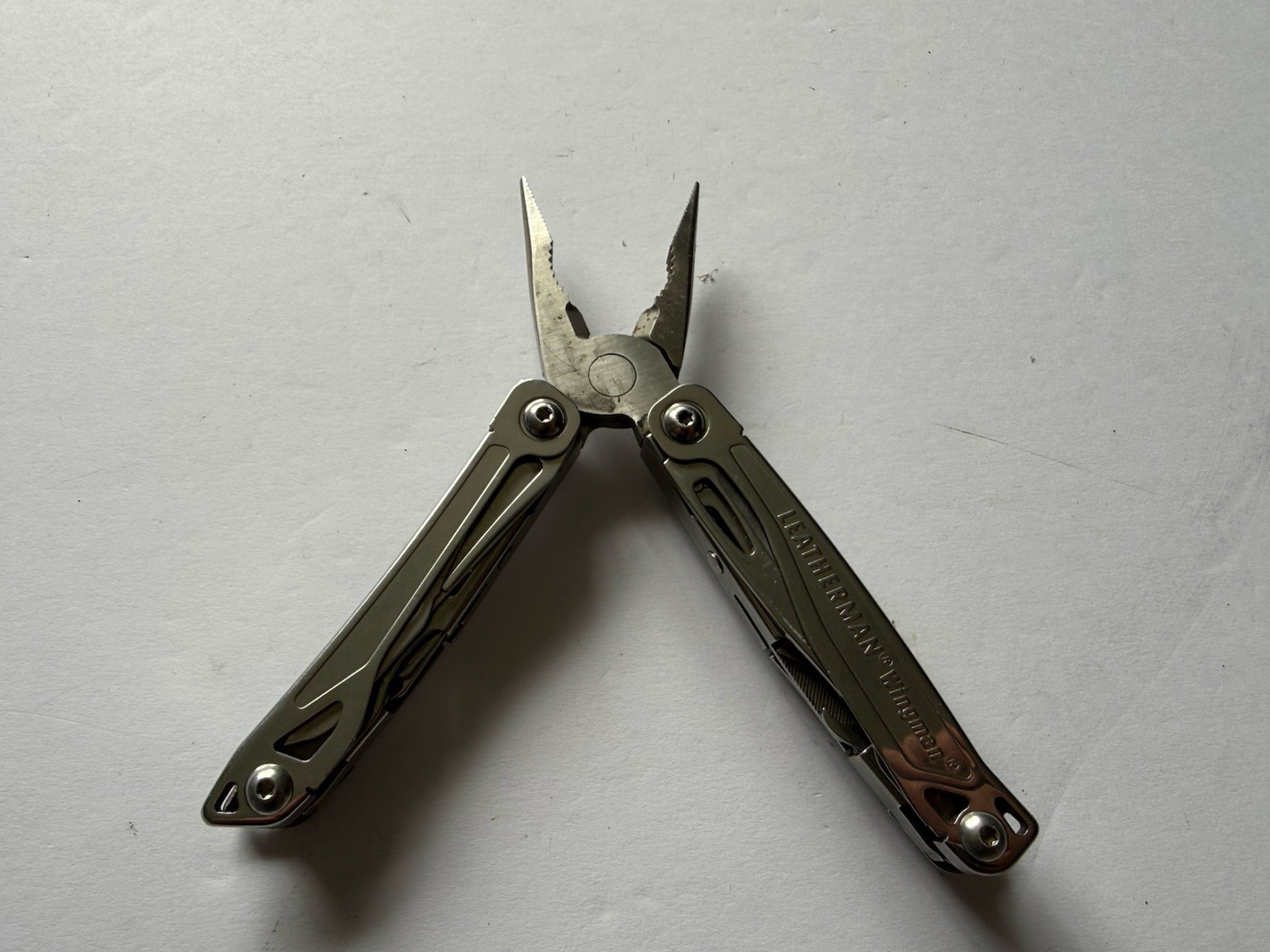 LEATHERMAN WINGMAN MULTI-TOOL! FAST SHIPPING! USED