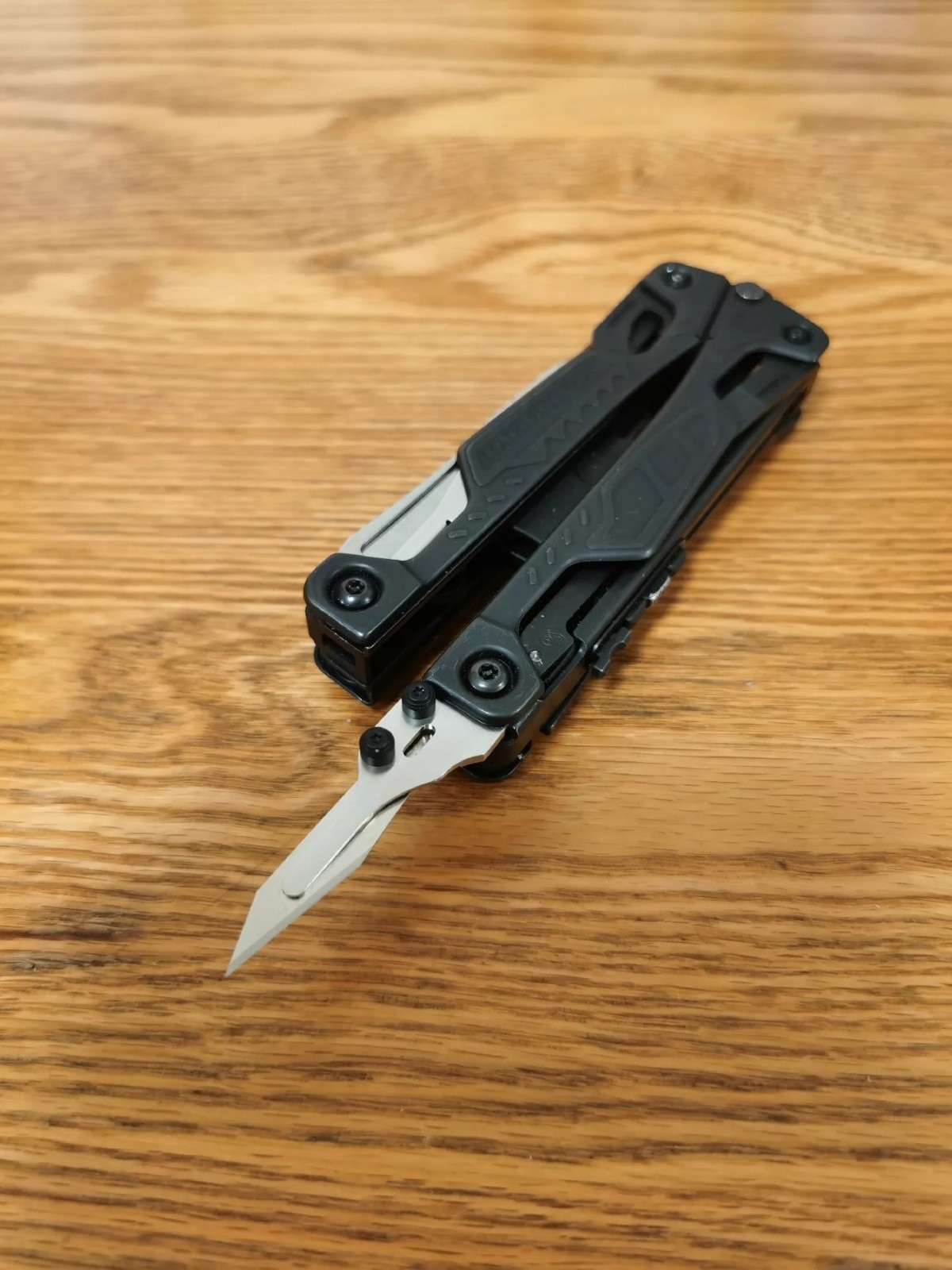 Leatherman OHT Surgical Blade Adapter – Precision Upgrade for One-Hand Tool