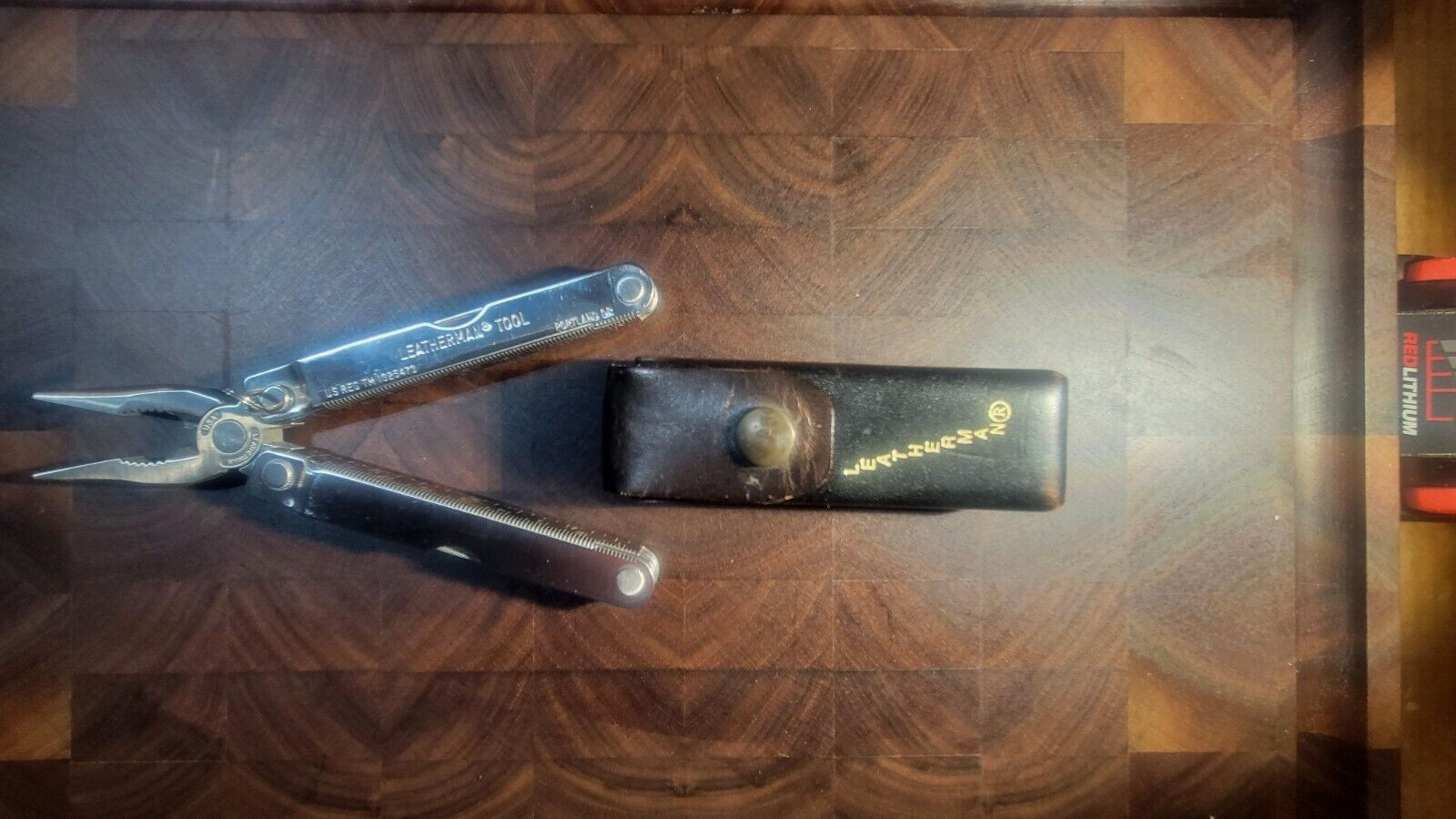 Vintage Original Leatherman Multi Tool Portland OR TM 1325473 W Original Case.