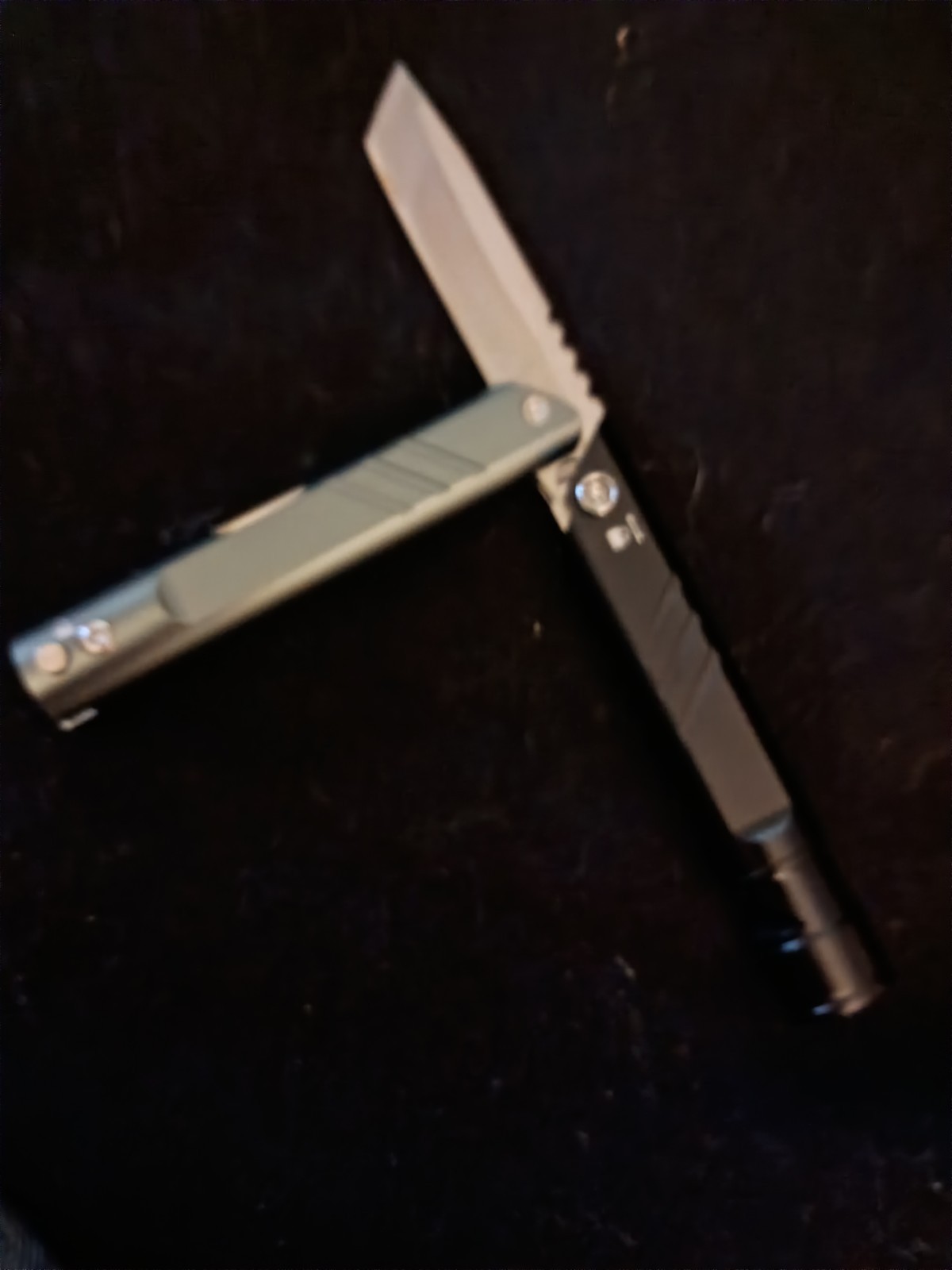 8 in 1 multifunctional Tool