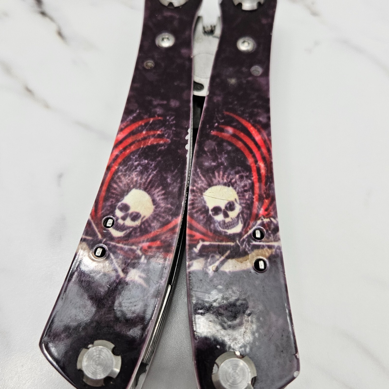 Iron Bridge Tattoo 9 in 1 Multi Tool Tattoo Skulls Design