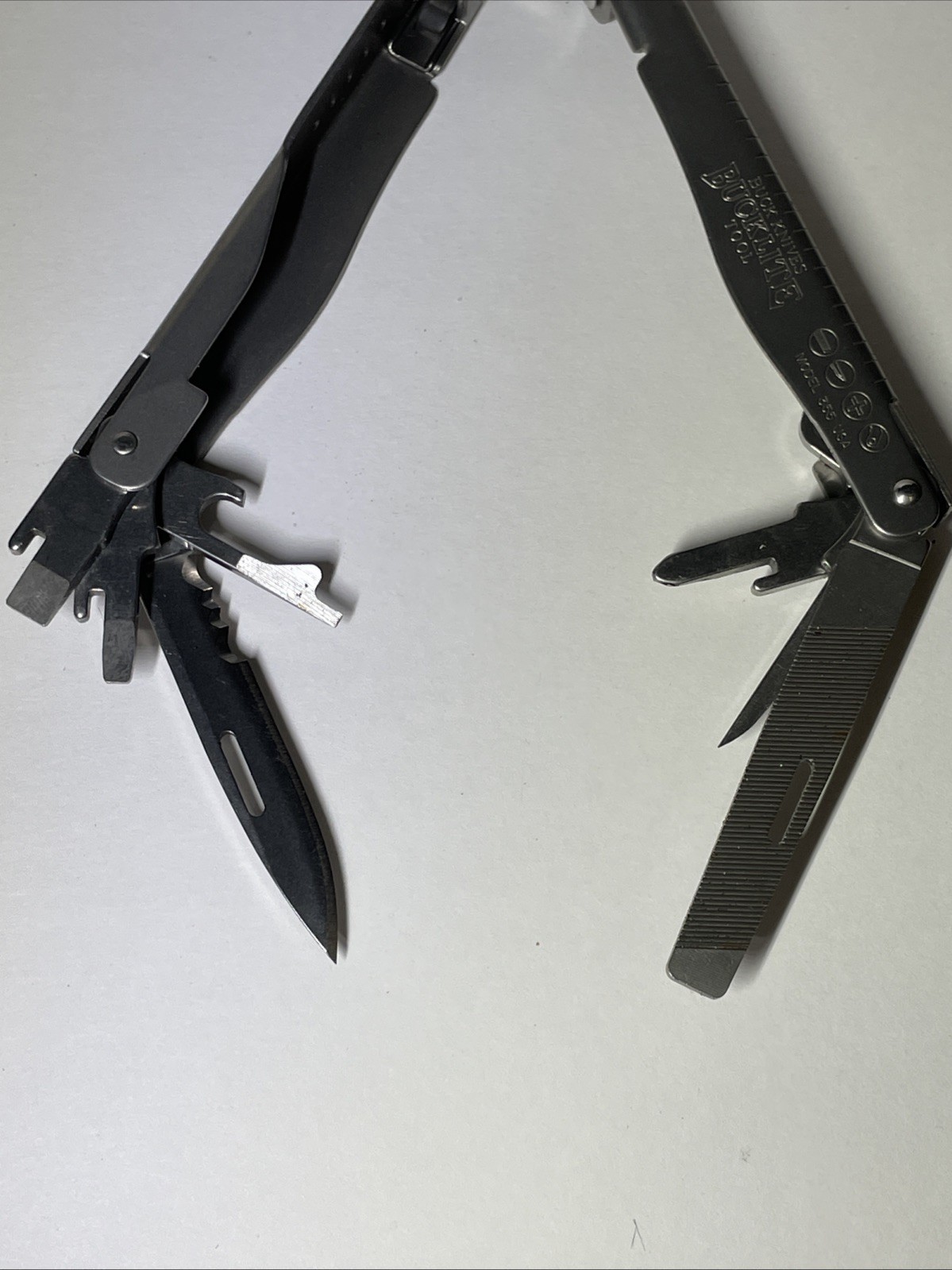 BUCK USA BUCK LITE TOOL 355 MULTI TOOL-w/ ORIGINAL SHEATH-RETIRED