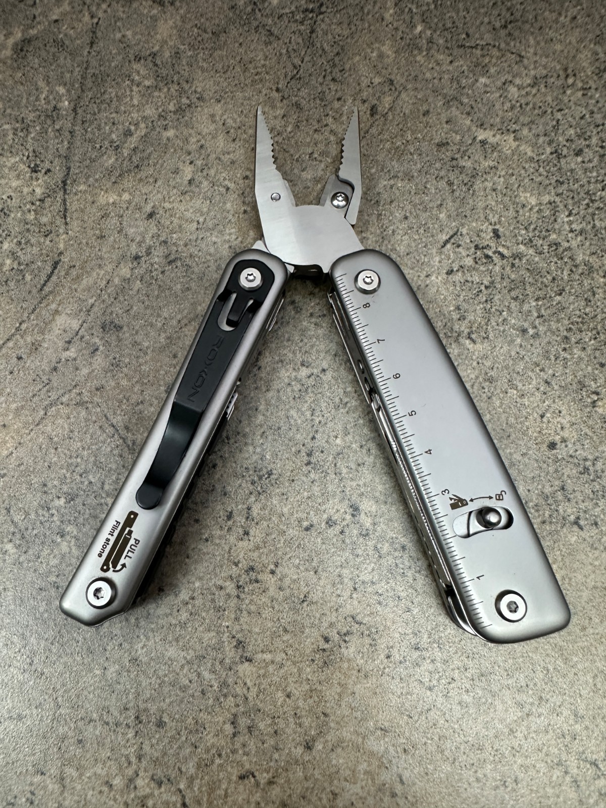 Roxon Flash Elite Multitool – 16-in-1 S803E