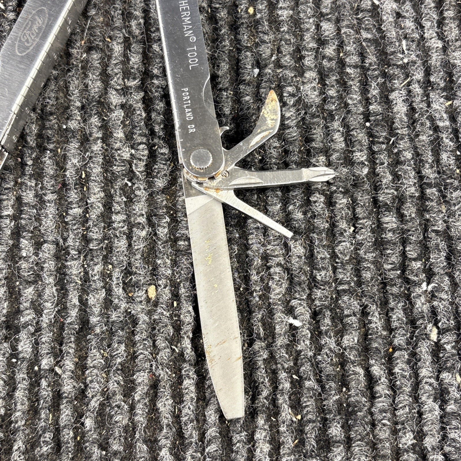 Original Leatherman Tool US REG TM Multi-Tools Portland OR Vintage (091)