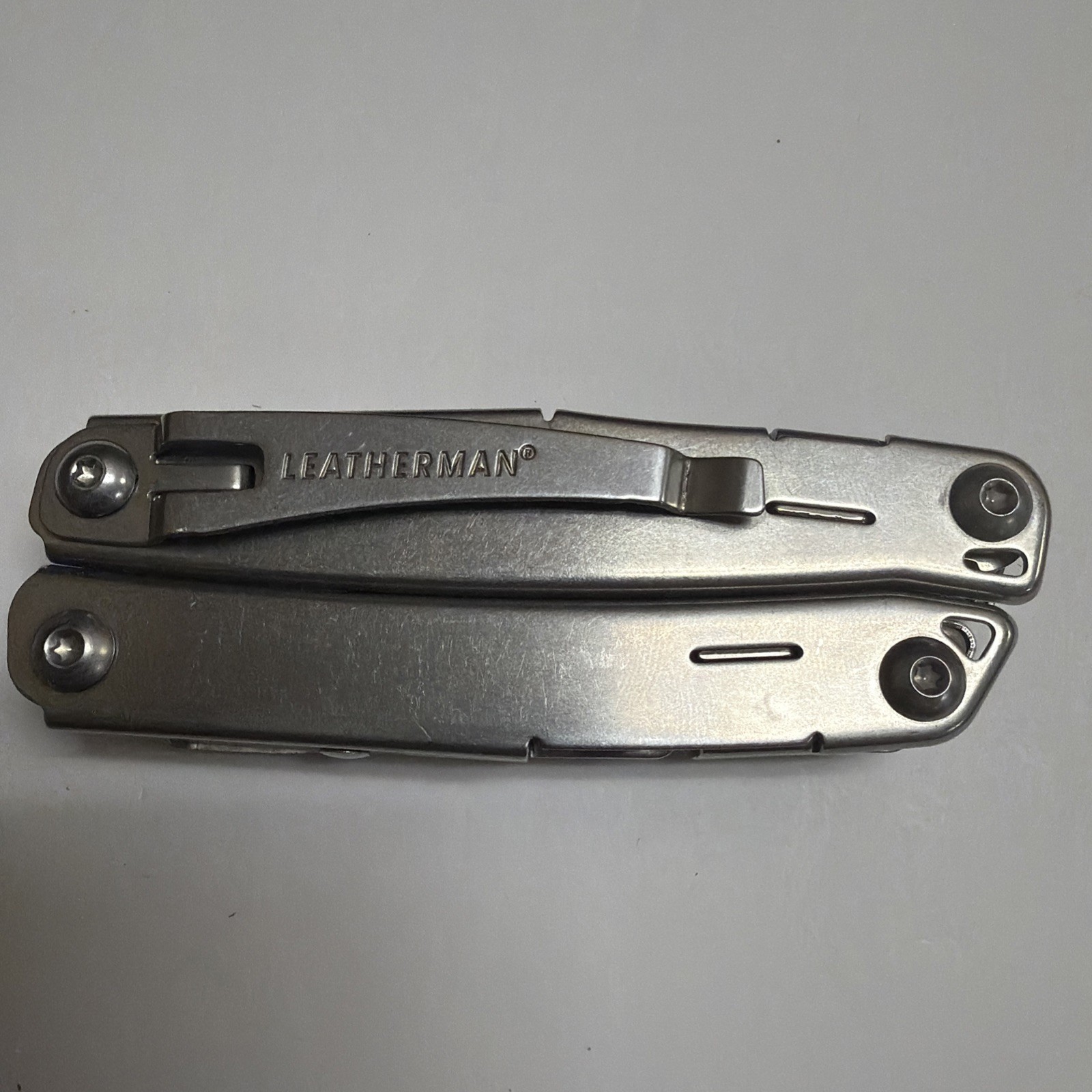 Leatherman Sidekick Multi-Tool, Knife, Pliers, Saw, Stainless