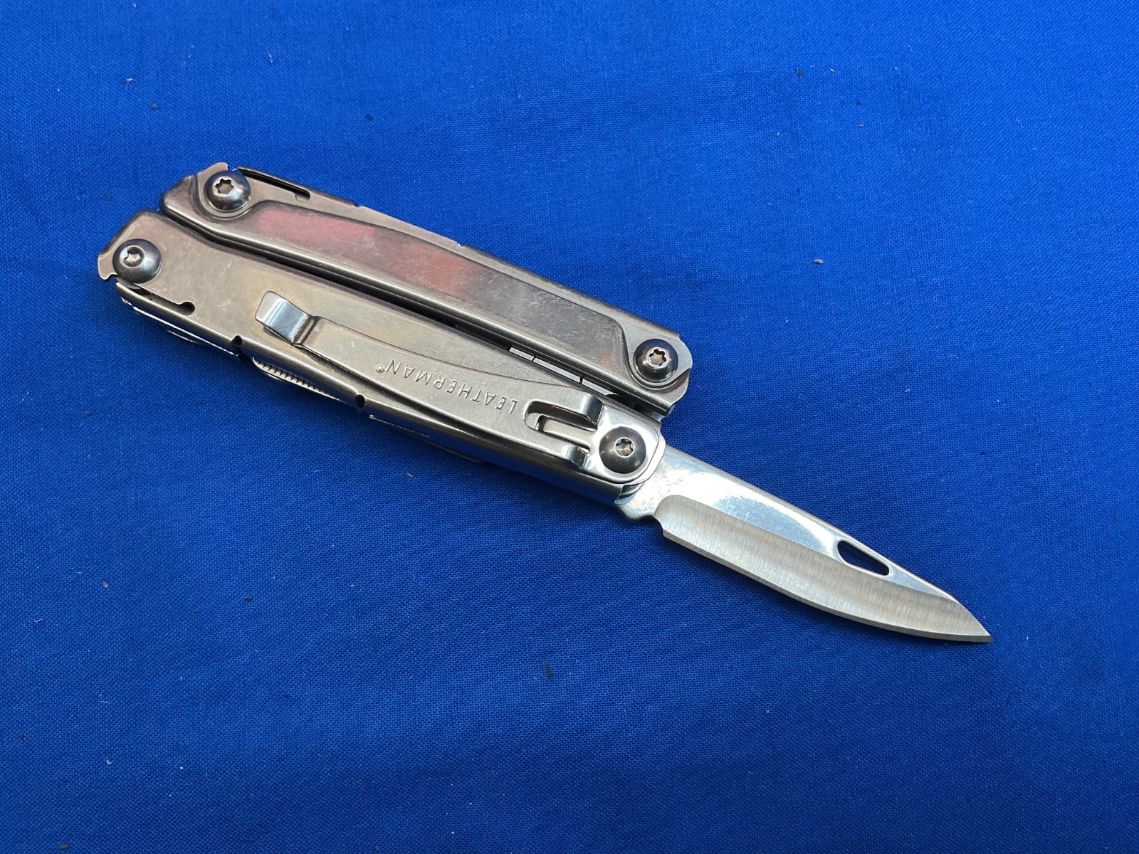 Leatherman Rev Multi-Tool Knife Plier 2023 Date Code