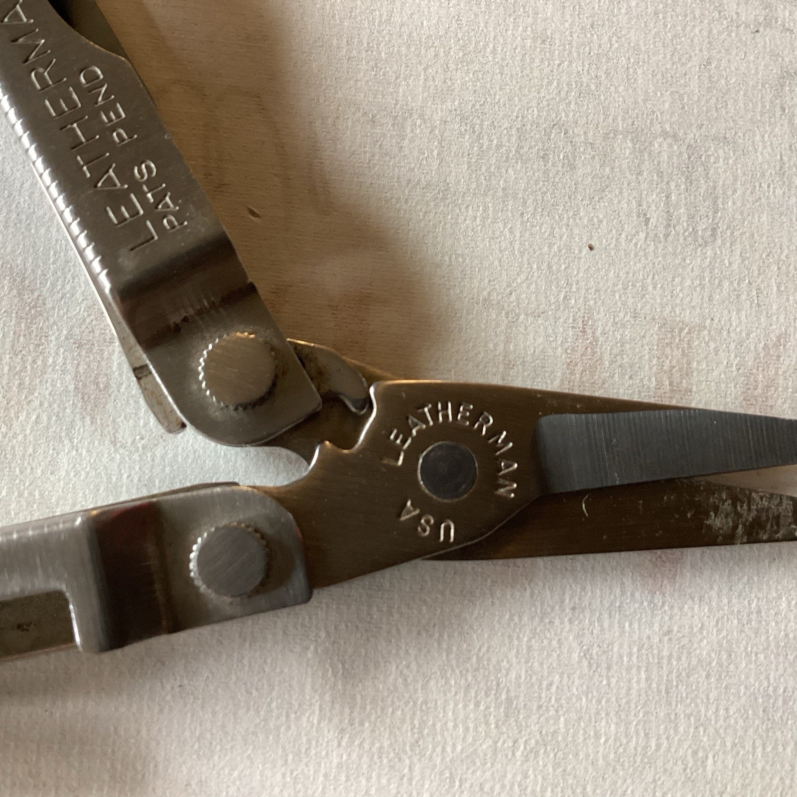 Pocket Wonder Tool LEATHERMAN MICRA Hand Held MULTI Function USA Made Chrome
