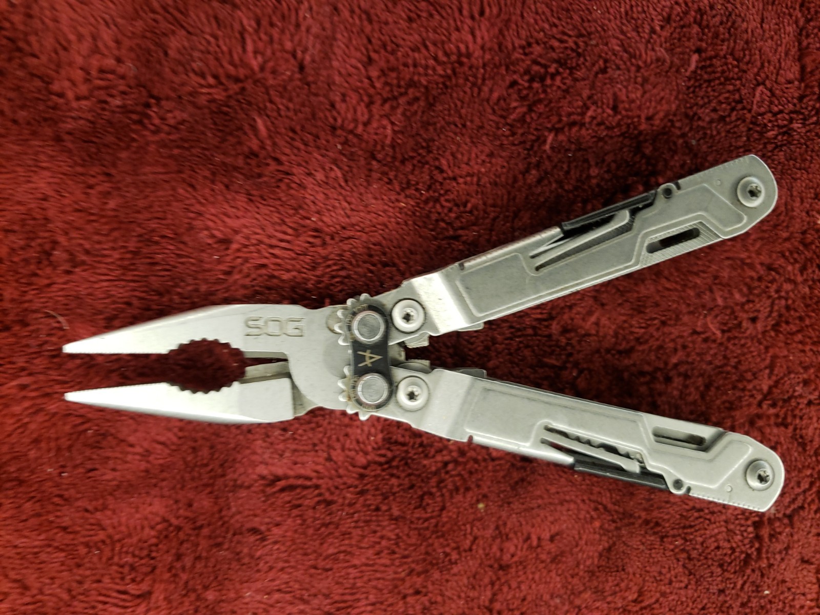 🔪🔪🔪 SOG PowerPint Multi-Tool Pocket Knife Folding Pliers
