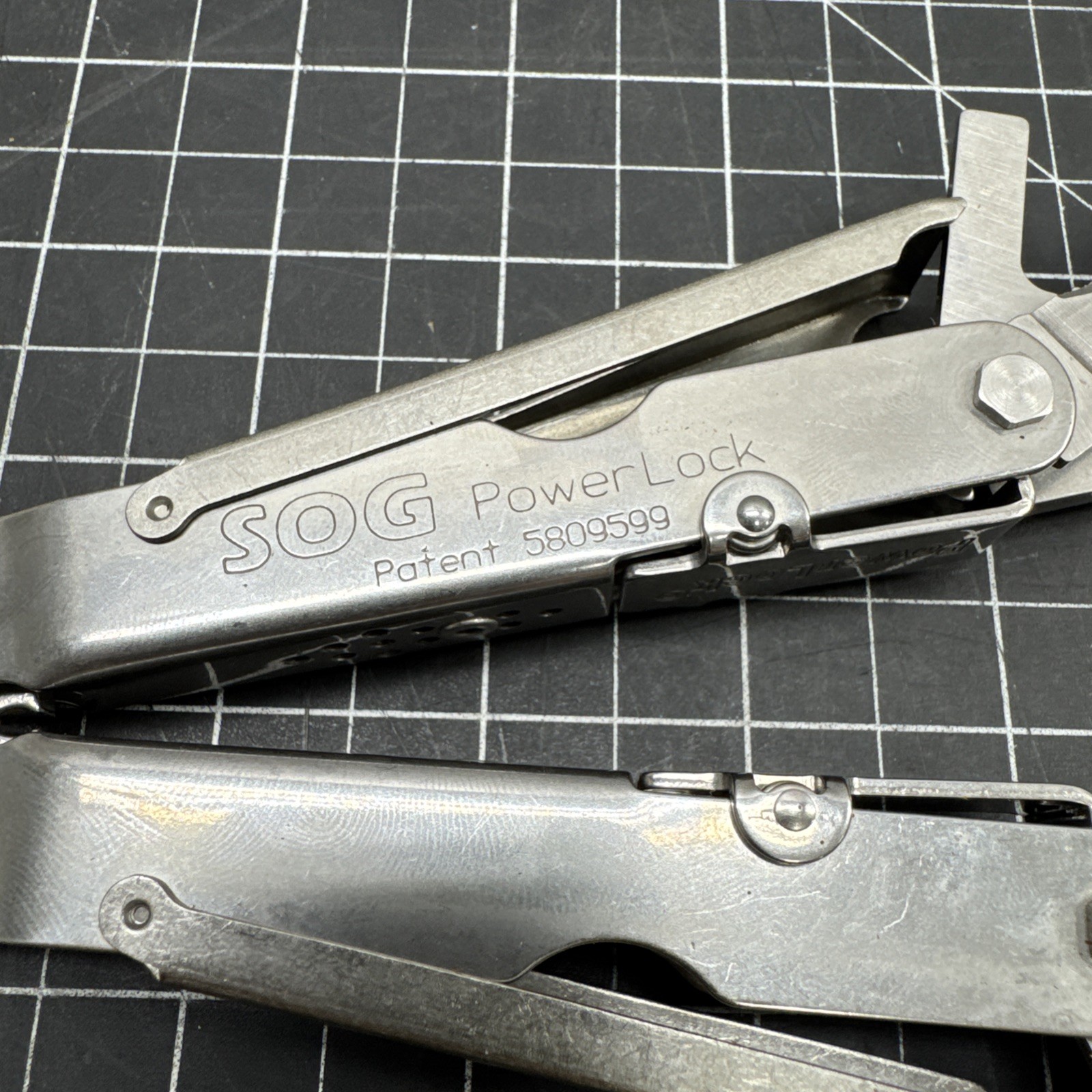 SOG PowerLock Multi Tool Leather Pouch USA Made Excellent Used Condition A H43