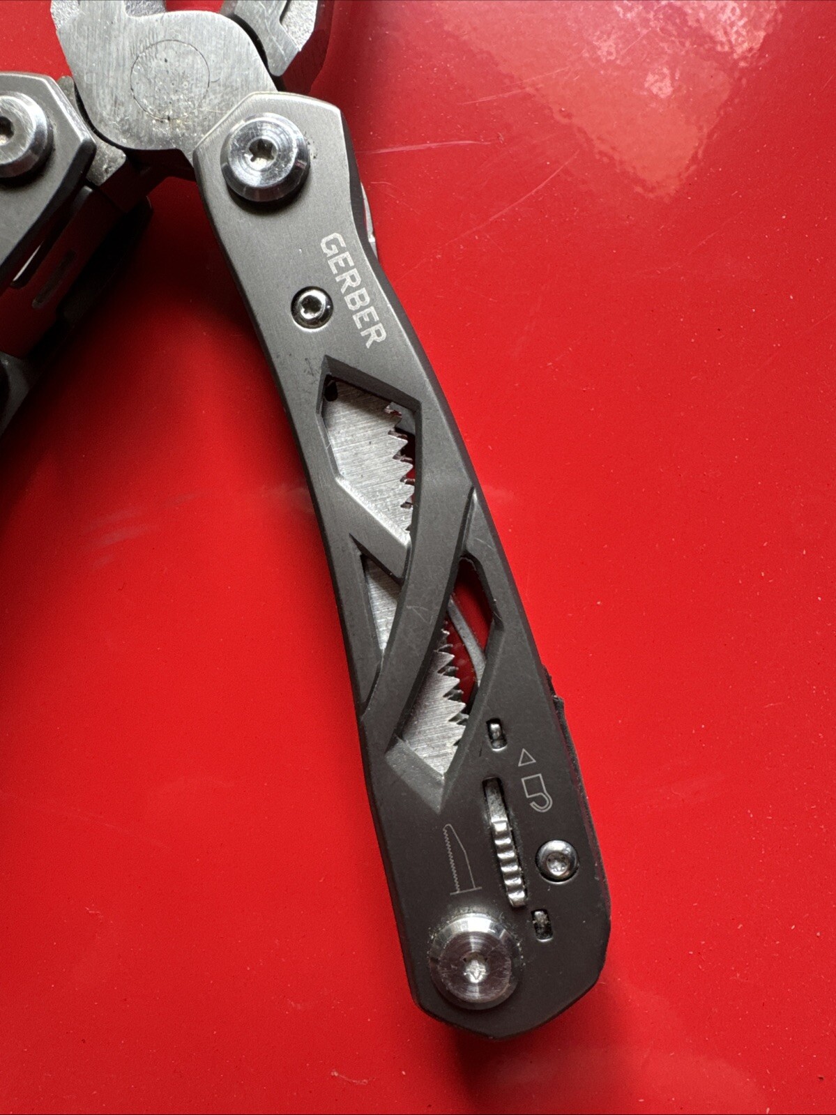Gerber Suspension-NXT Multitool – Silver (31-003345)