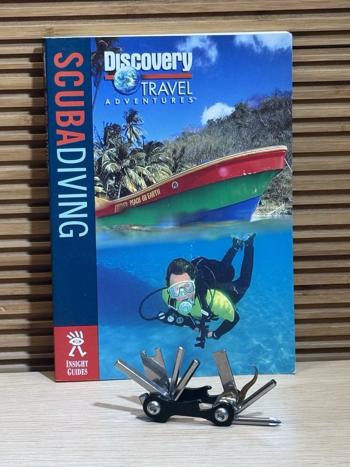 8-in-1 Scuba Diving 2.5″ Black Mini Compact Multi Dive Tool & Scuba Book Combo