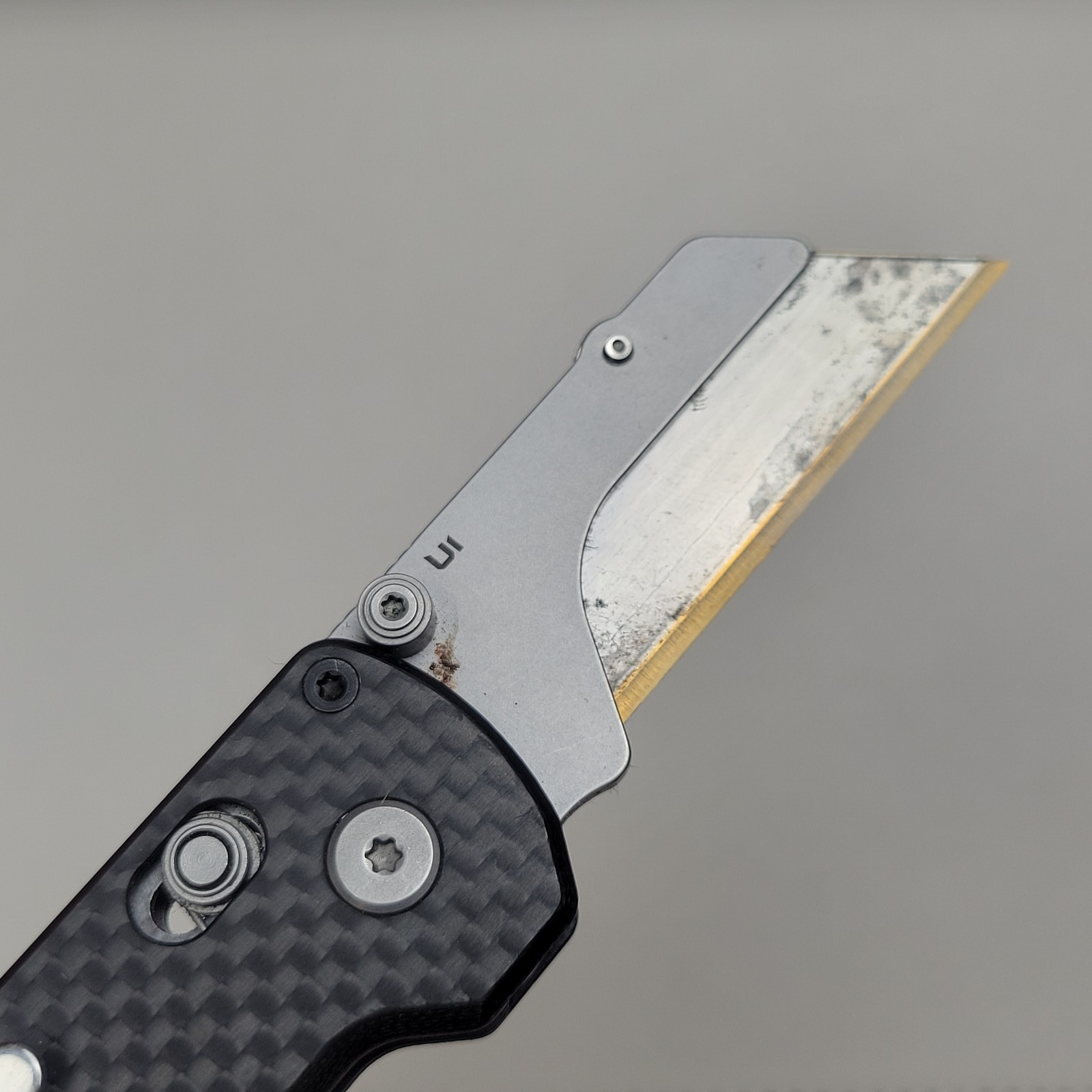 Olight Otacle Utility Knife Multi Tool Carbon Fiber Handle EDC Pocket Tool