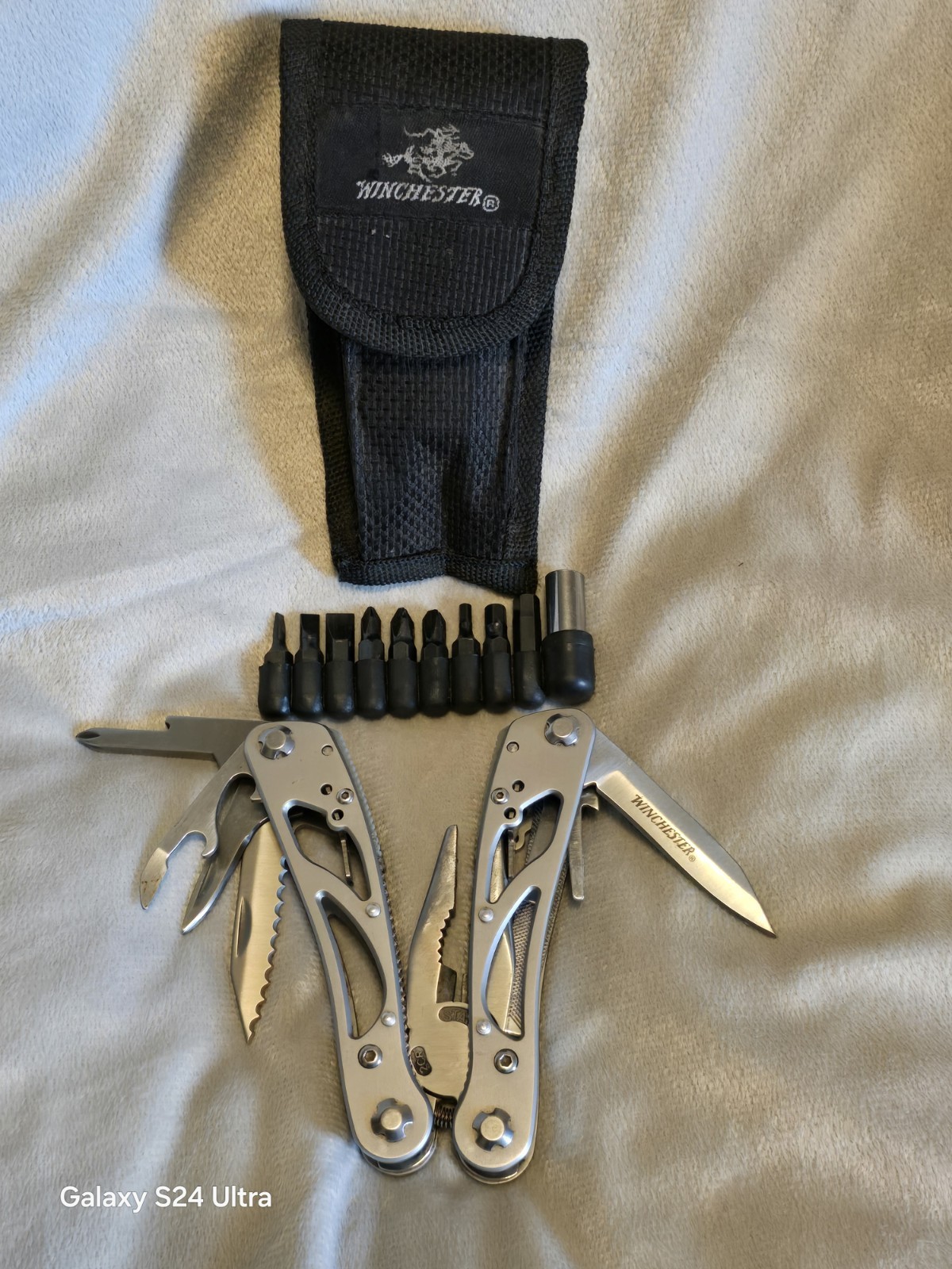 Winchester Stainless Steel Multi-Tool with Screwdriver Bits and Sheath