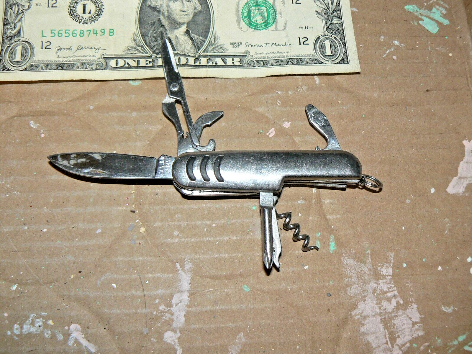 Pocket Knife 3 long w/2 inch blade 7 or 8 in 1