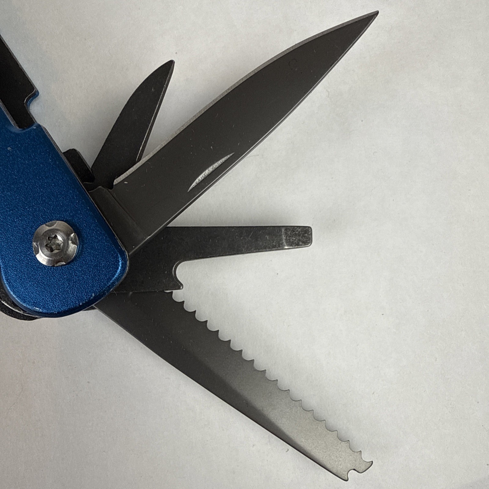 Basecamp Multi-Mate Multi-Tool Blue UPS Logo *See Photos
