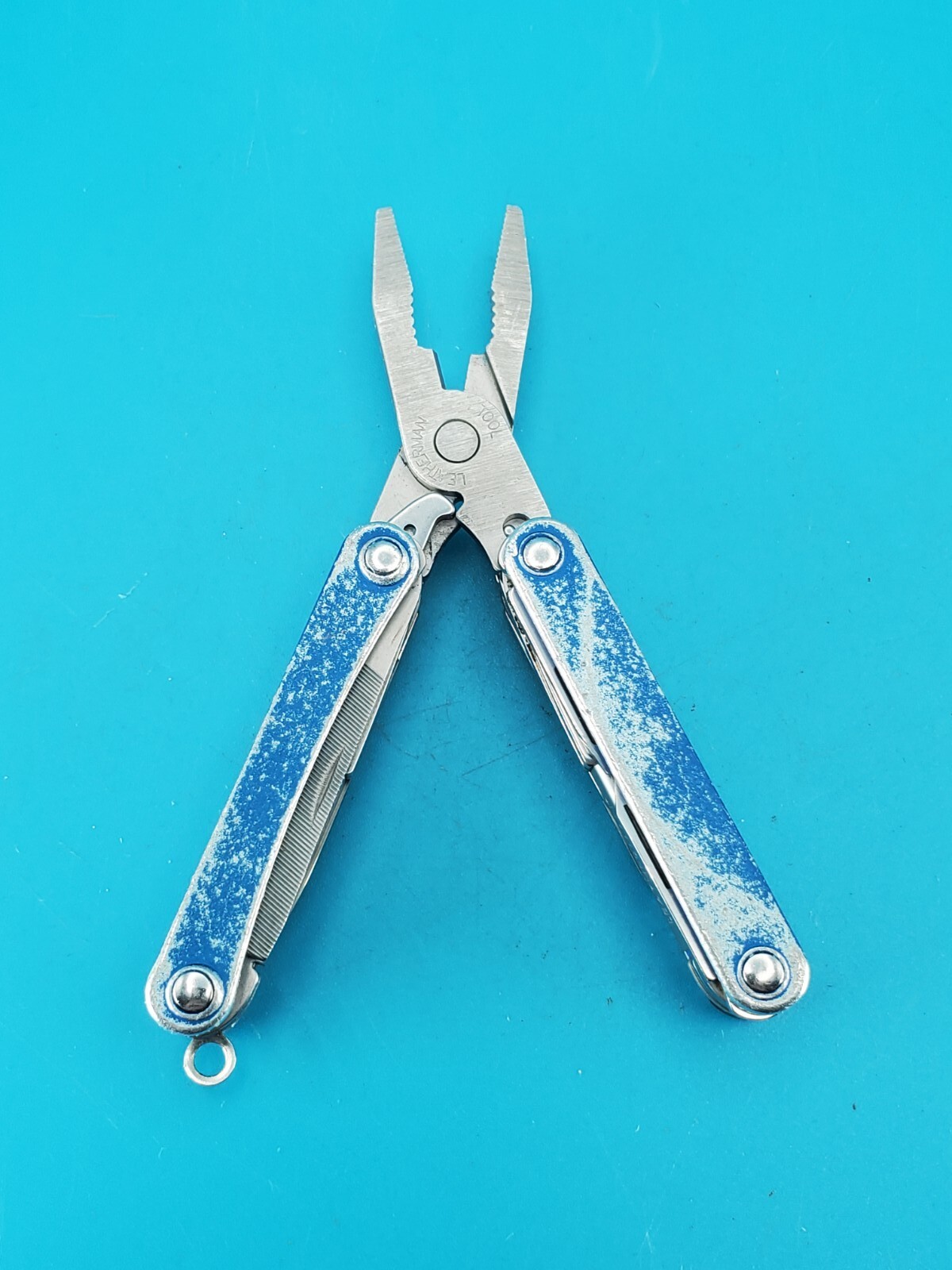 Leatherman SQUIRT PS4 Multi-Tool With Pliers Scissors Knife BLUE!