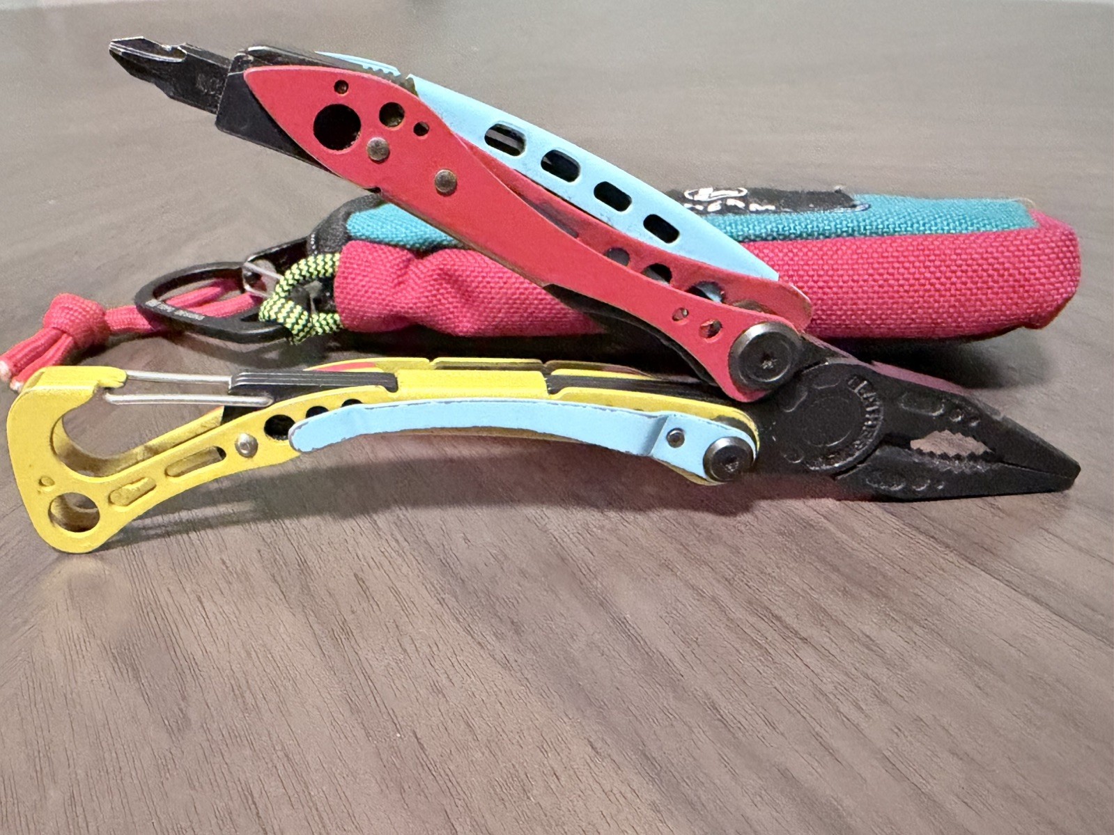 Limited Edition Leatherman Skeletool x Topo Designs Collab – Tool + Pouch – Used