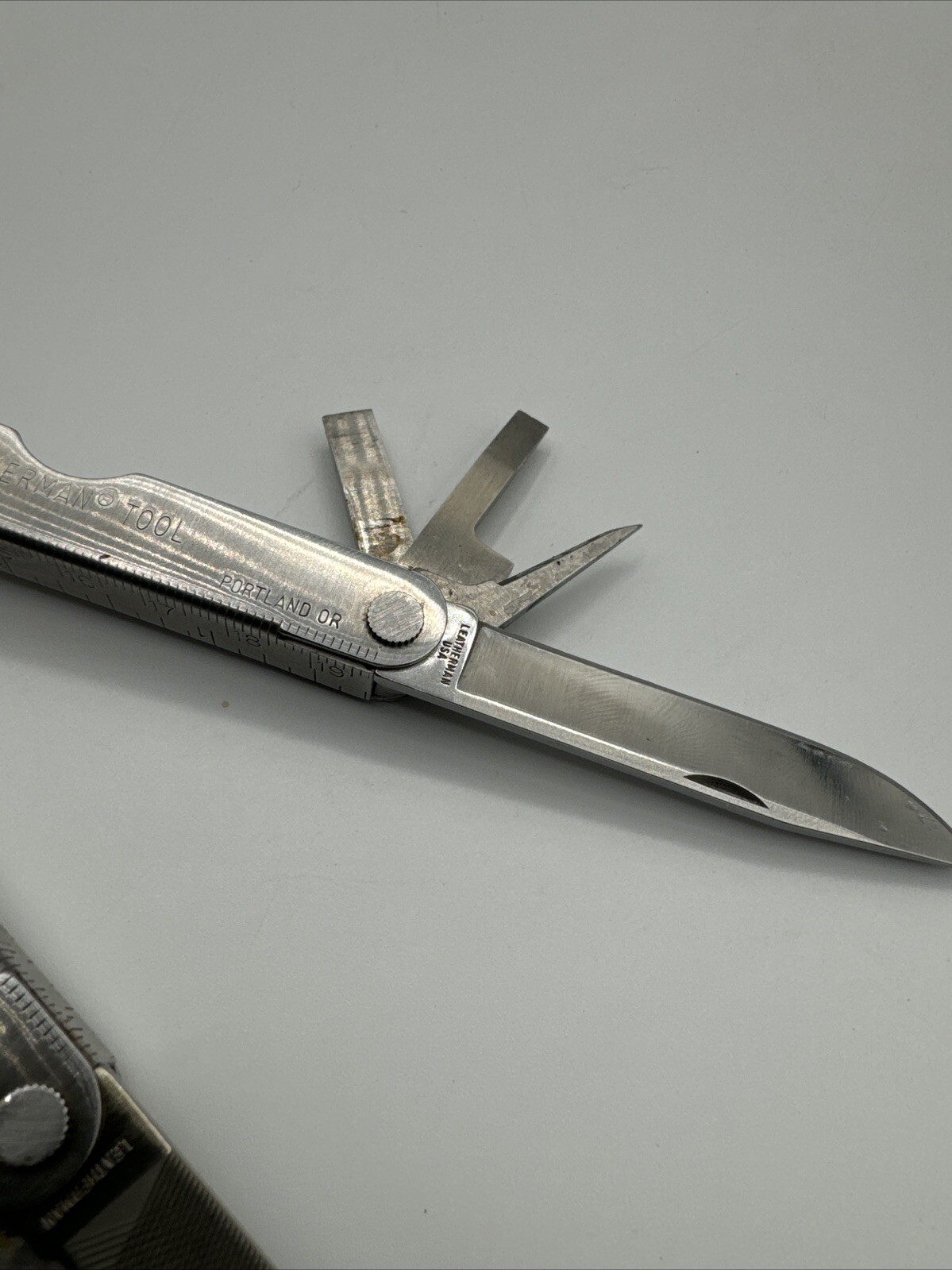 Leatherman Tool Portland Oregon US Reg TM 1325473 Vintage No Model Number