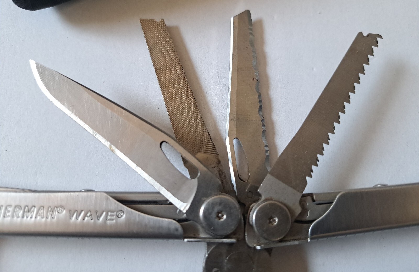 Leatherman Wave Stainless Multi-Tool w/Nylon Sheat Used