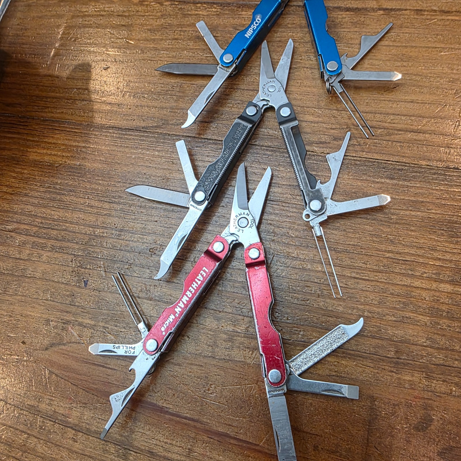 Leatherman MICRA Multi-Tool – Stainless Steel – Lot of 3 – Colors Red Blue Black