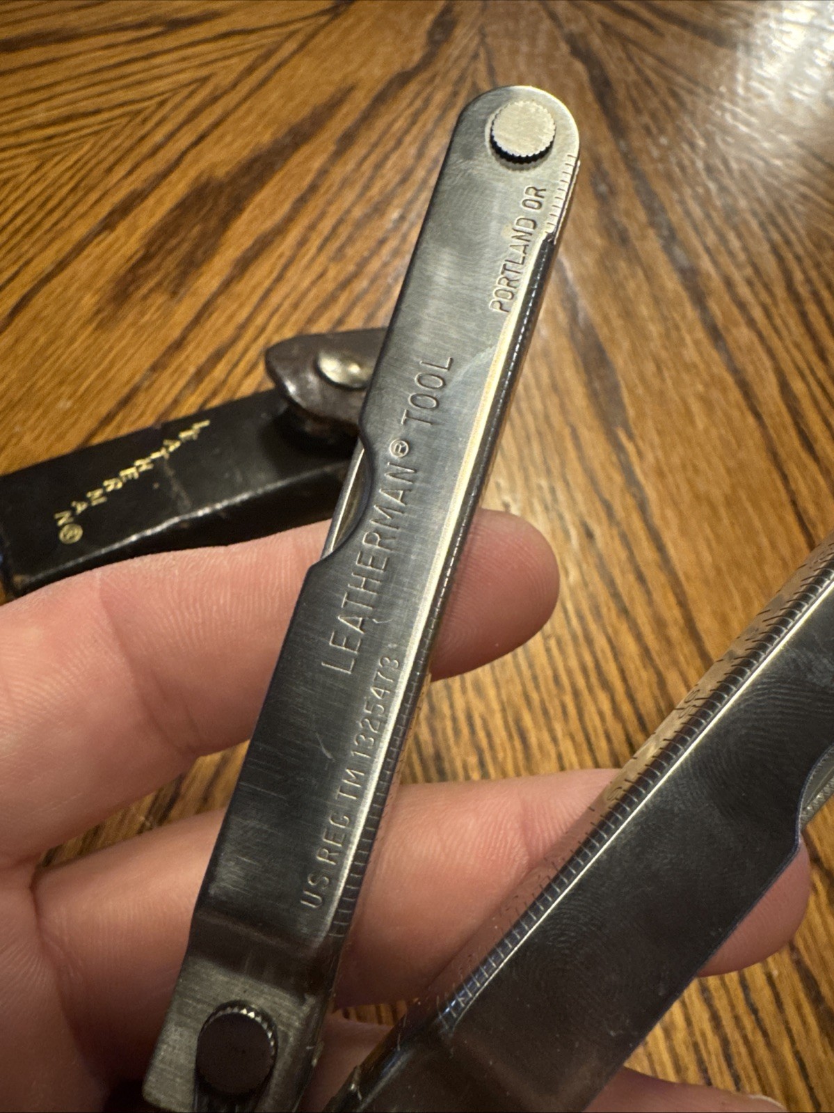 Retired 1995 Leatherman Multi-Tool US Reg TM 1325473 Portland OR & Leather Case