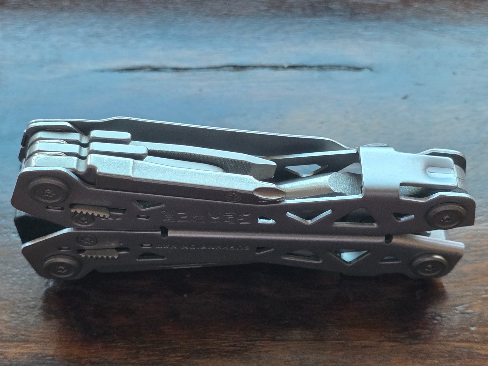 🛠️ Gerber Suspension-NXT 15-Tool Multi-Tool EDC Knife Pliers w/ Pocket Clip
