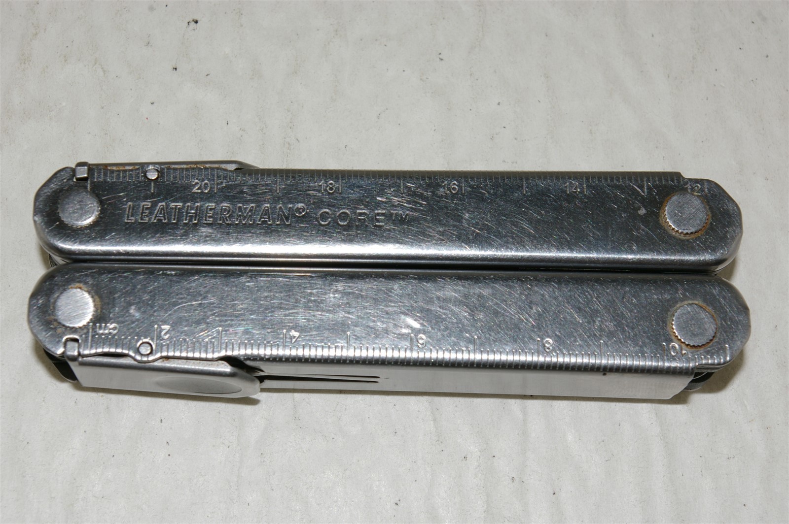 Leatherman Core Multi-Tool Multi-Plier PLEASE READ