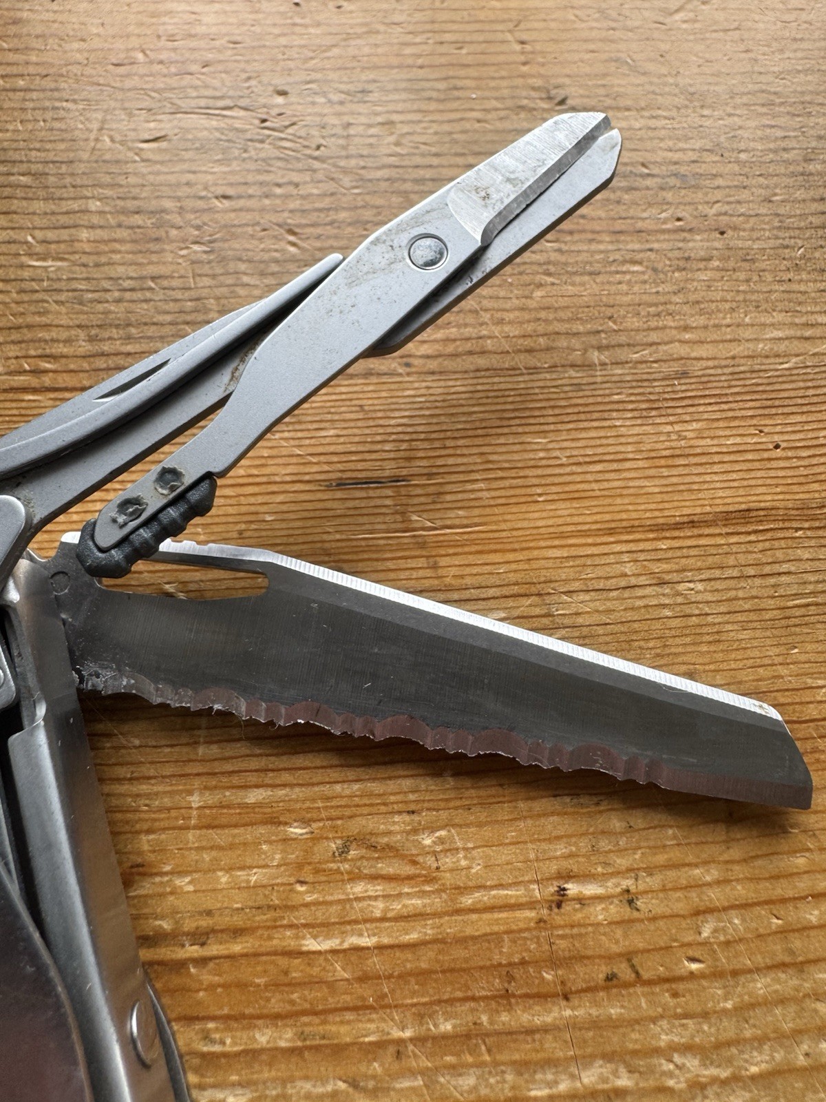Leatherman Surge Multi Tool Heavy Duty Large Stainless Steel