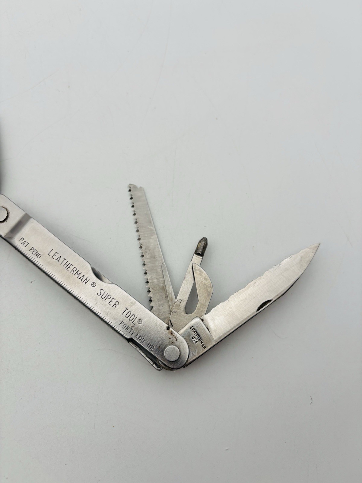 Leatherman Super Tool Original Multi-Tool, Pliers, Knife, Retired 08/97 USA