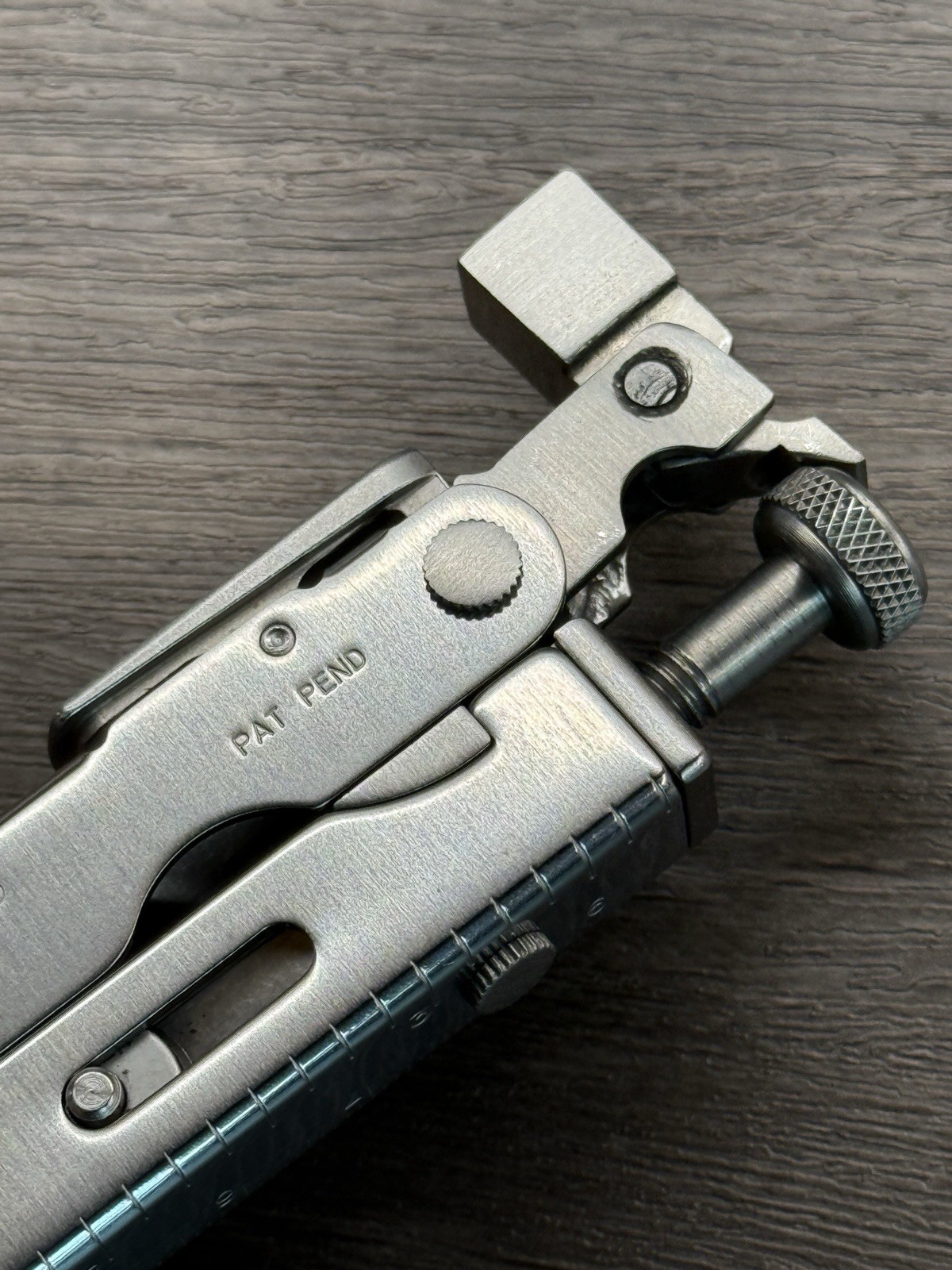 Leatherman Crunch based mod w/stainless steel Hammer (no other tools included)